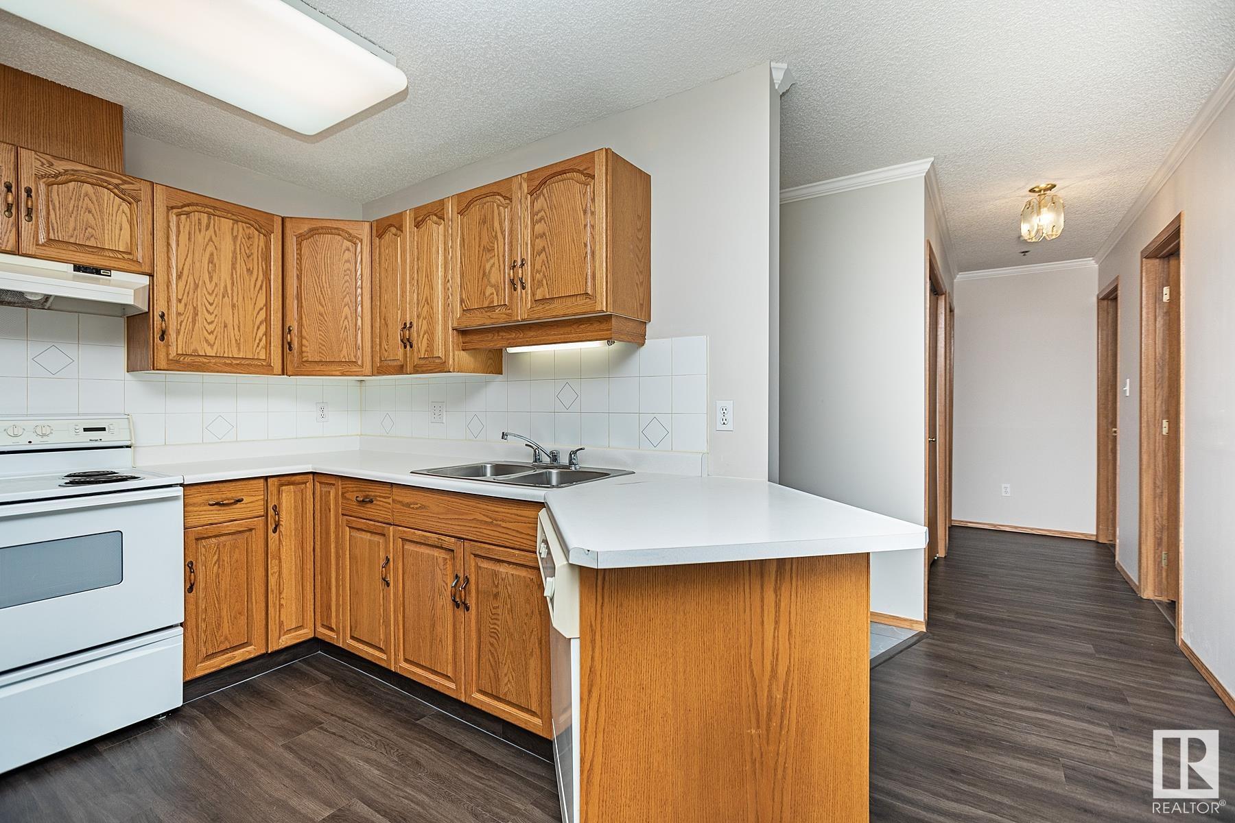      #309 10610 76 ST NW , Edmonton,  ,T6A 3Y9 ;  Listing Number: MLS E4414273