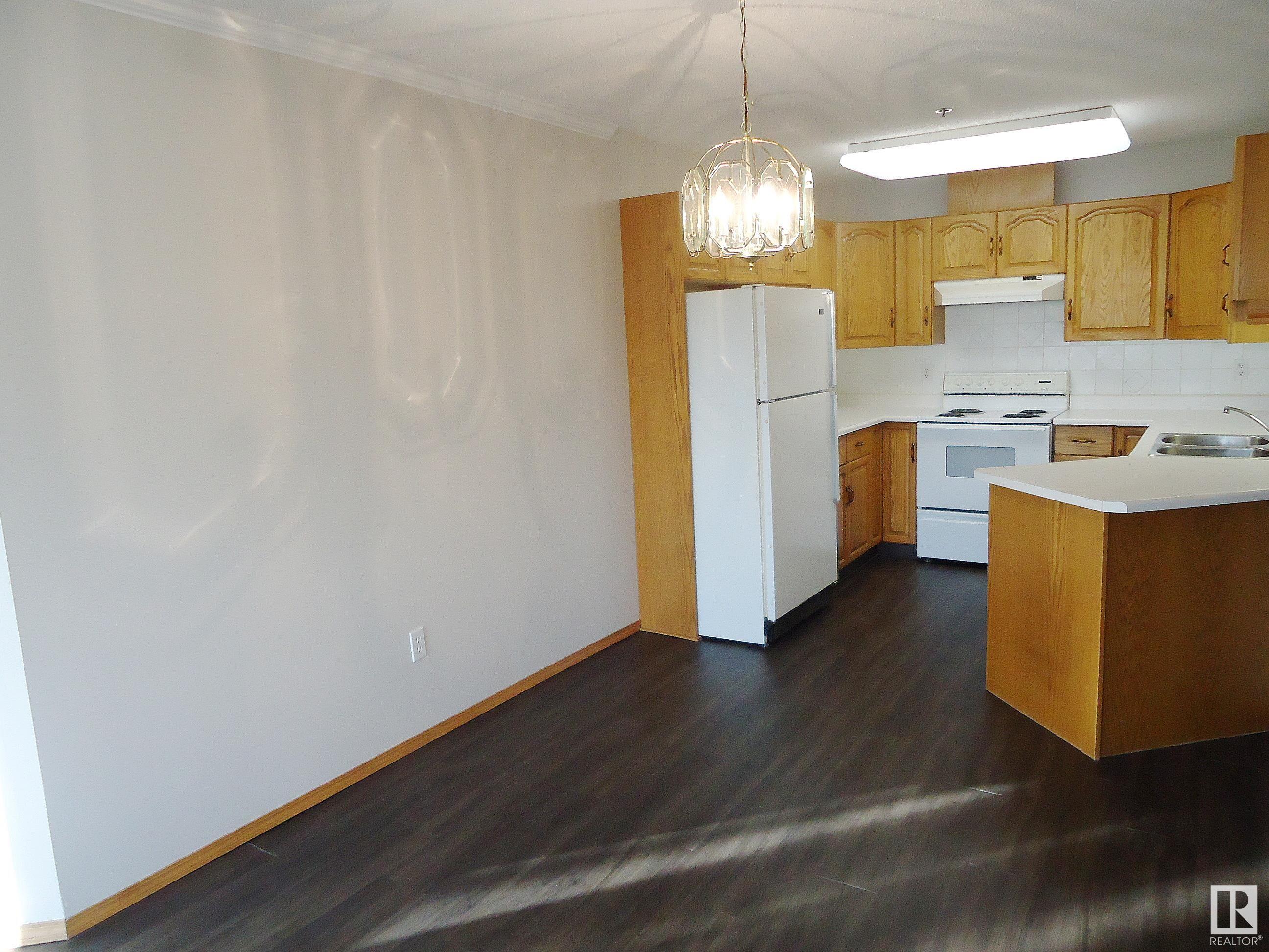      #309 10610 76 ST NW , Edmonton,  ,T6A 3Y9 ;  Listing Number: MLS E4414273