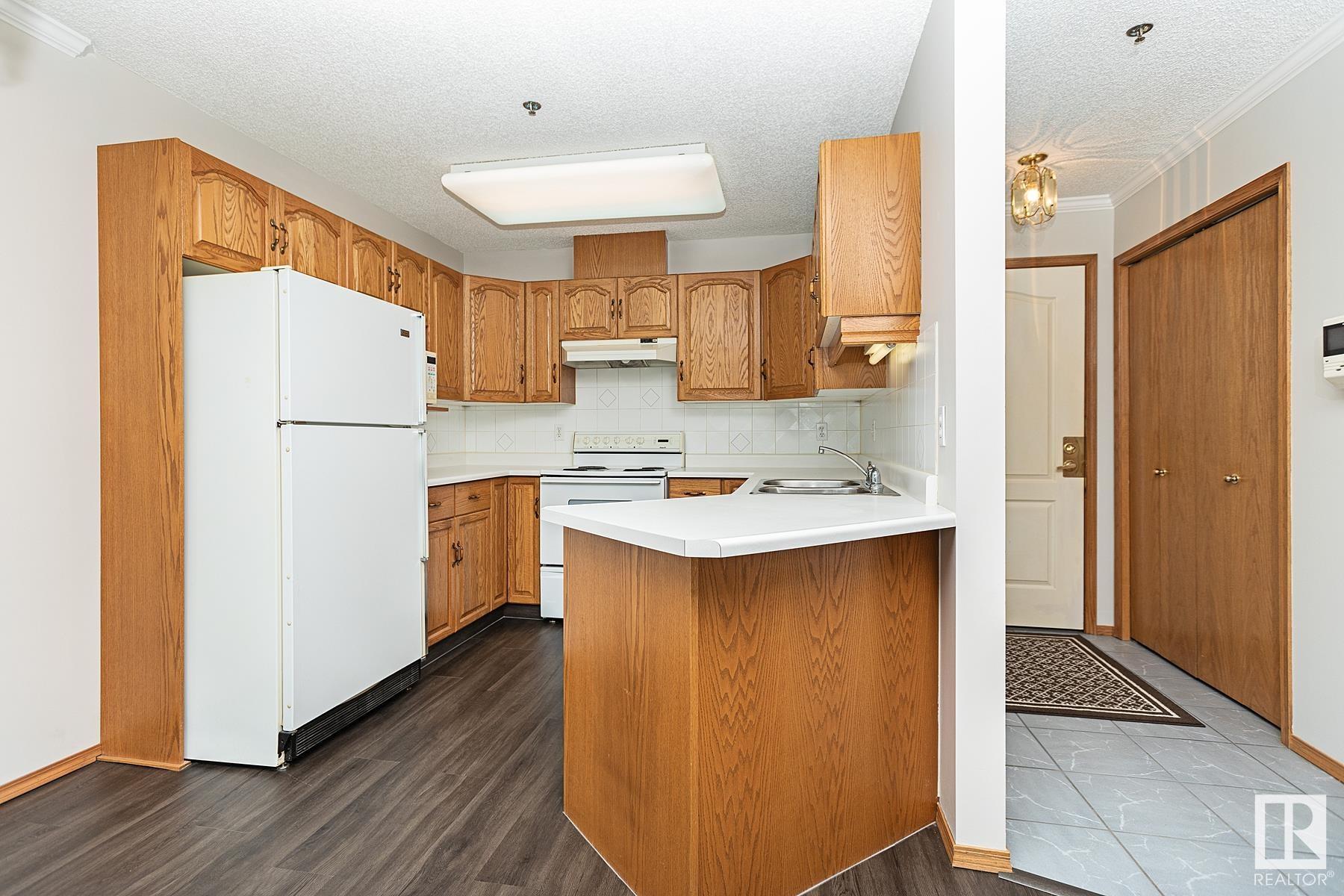      #309 10610 76 ST NW , Edmonton,  ,T6A 3Y9 ;  Listing Number: MLS E4414273