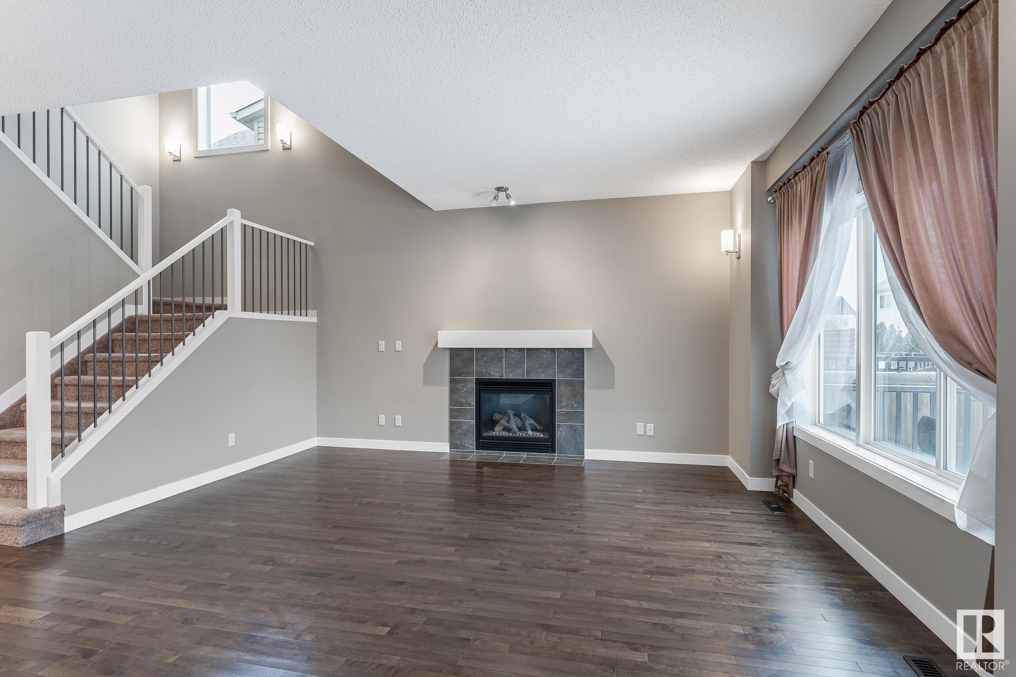      21932 97 AV NW , Edmonton,  ,T5T 4H6 ;  Listing Number: MLS E4414290