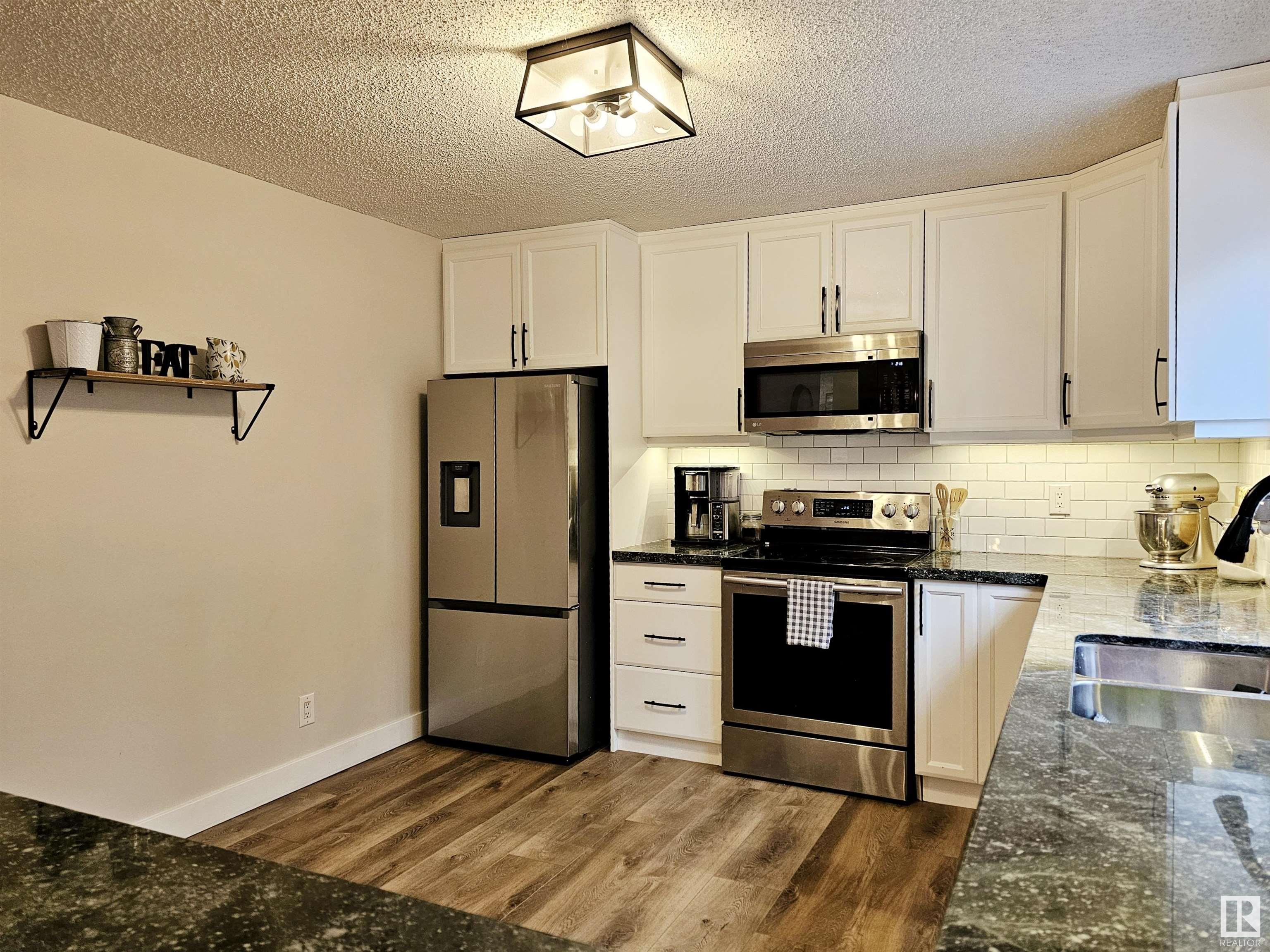      13 GLEN MEADOW CR , St. Albert,  ,T8N 3A2 ;  Listing Number: MLS E4414302