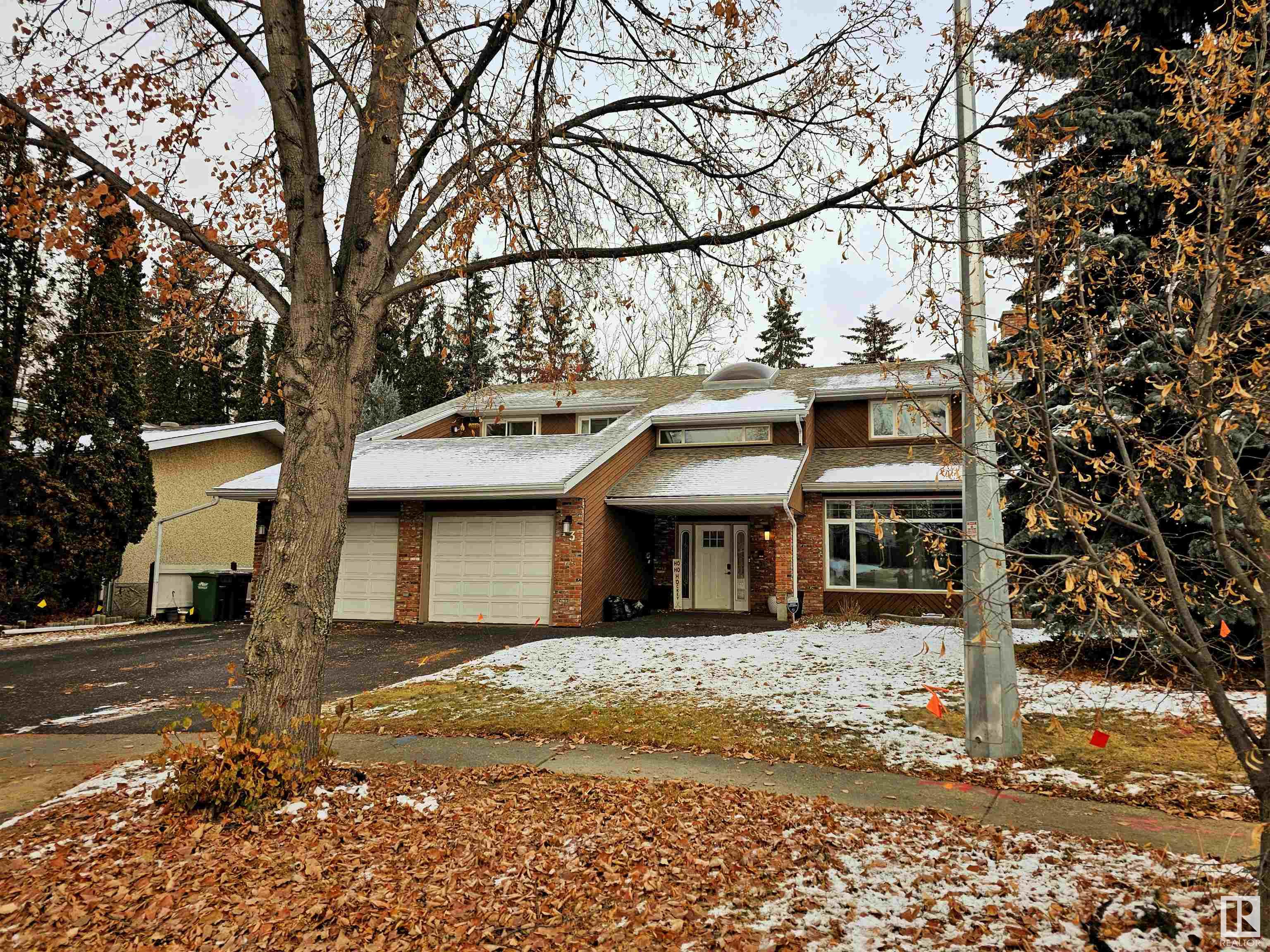      13 GLEN MEADOW CR , St. Albert,  ,T8N 3A2 ;  Listing Number: MLS E4414302