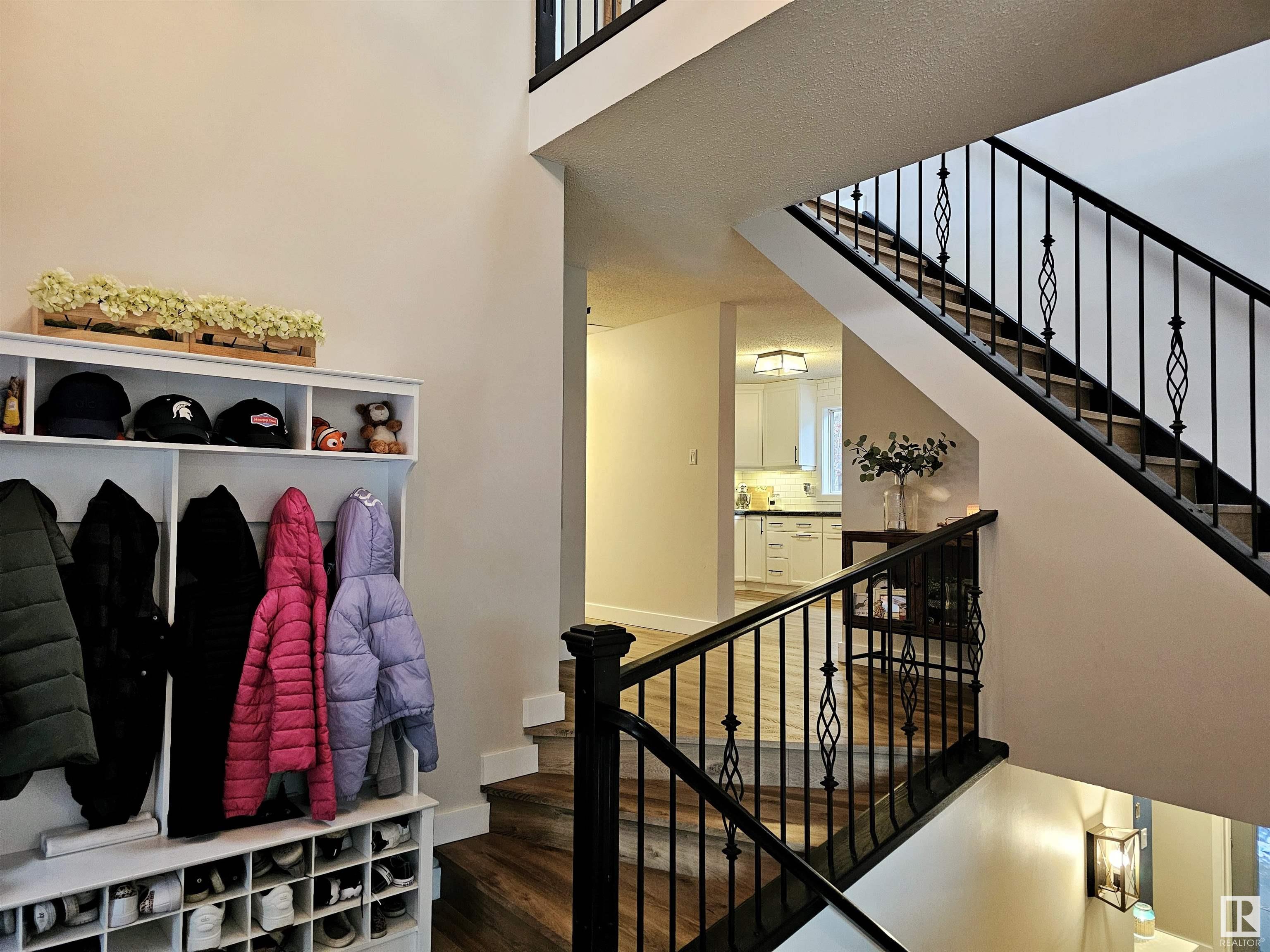      13 GLEN MEADOW CR , St. Albert,  ,T8N 3A2 ;  Listing Number: MLS E4414302