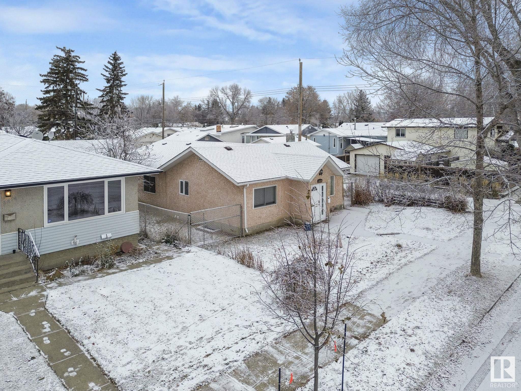      3804 109 AV NW , Edmonton,  ,T5W 0G8 ;  Listing Number: MLS E4414317