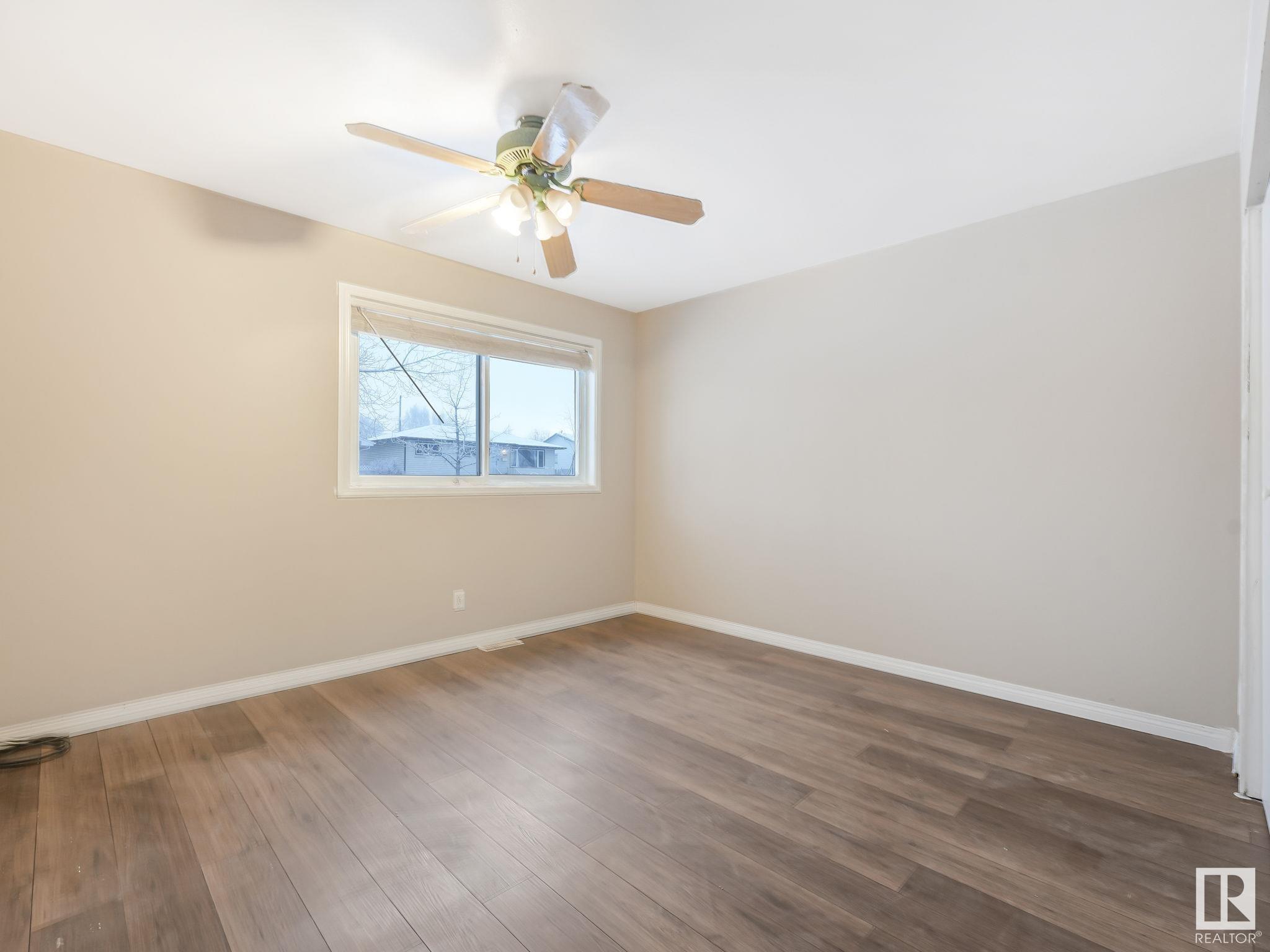      3804 109 AV NW , Edmonton,  ,T5W 0G8 ;  Listing Number: MLS E4414317