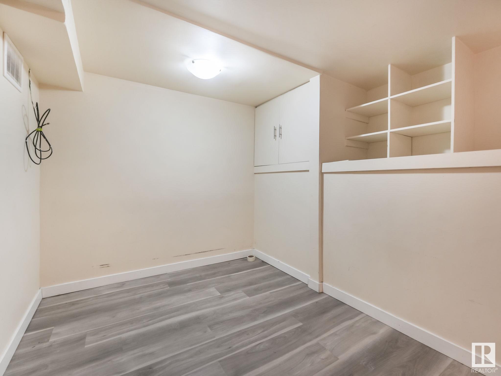      3804 109 AV NW , Edmonton,  ,T5W 0G8 ;  Listing Number: MLS E4414317