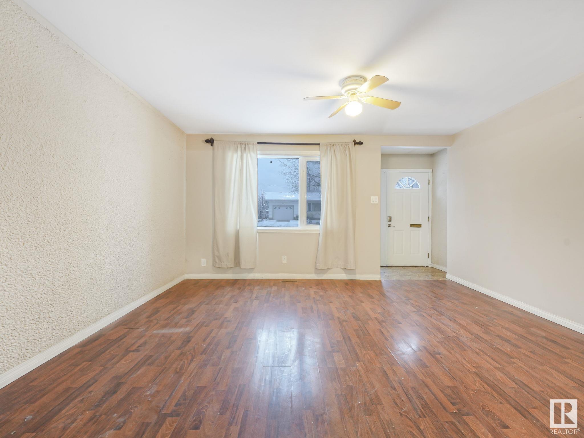     3804 109 AV NW , Edmonton,  ,T5W 0G8 ;  Listing Number: MLS E4414317