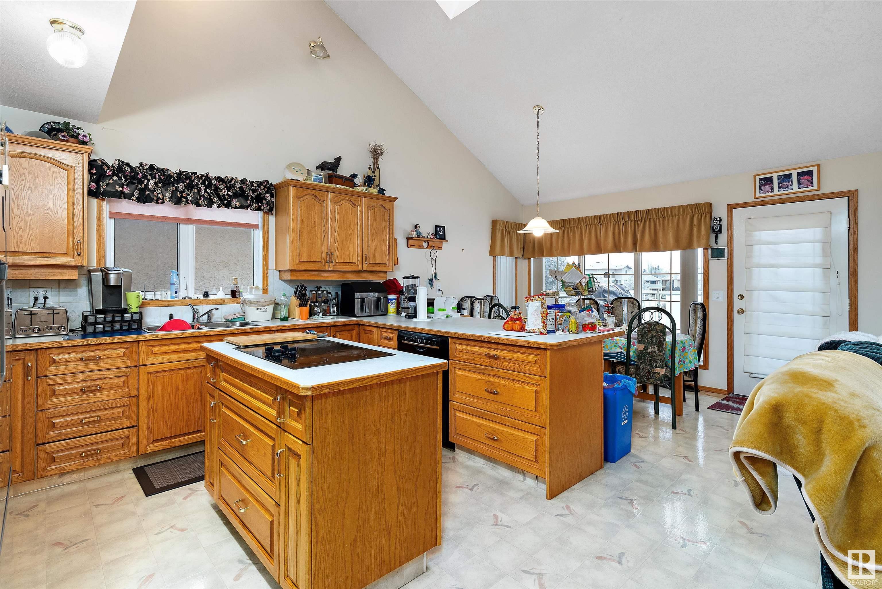      12 J BROWN PL , Leduc,  ,T9E 6P9 ;  Listing Number: MLS E4414332