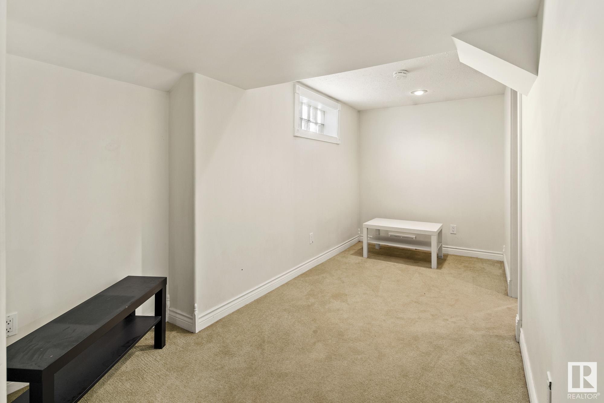      7326 111 AV NW , Edmonton,  ,T5B 0B6 ;  Listing Number: MLS E4414333