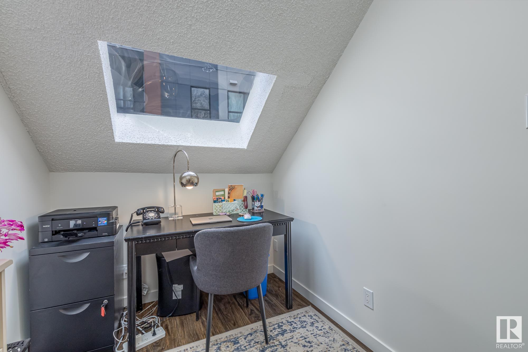      11922 102 AV NW , Edmonton,  ,T2G 3B3 ;  Listing Number: MLS E4414336