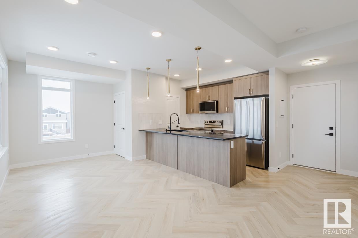      #27 16231 19 AV SW , Edmonton,  ,T6W 5C6 ;  Listing Number: MLS E4414342