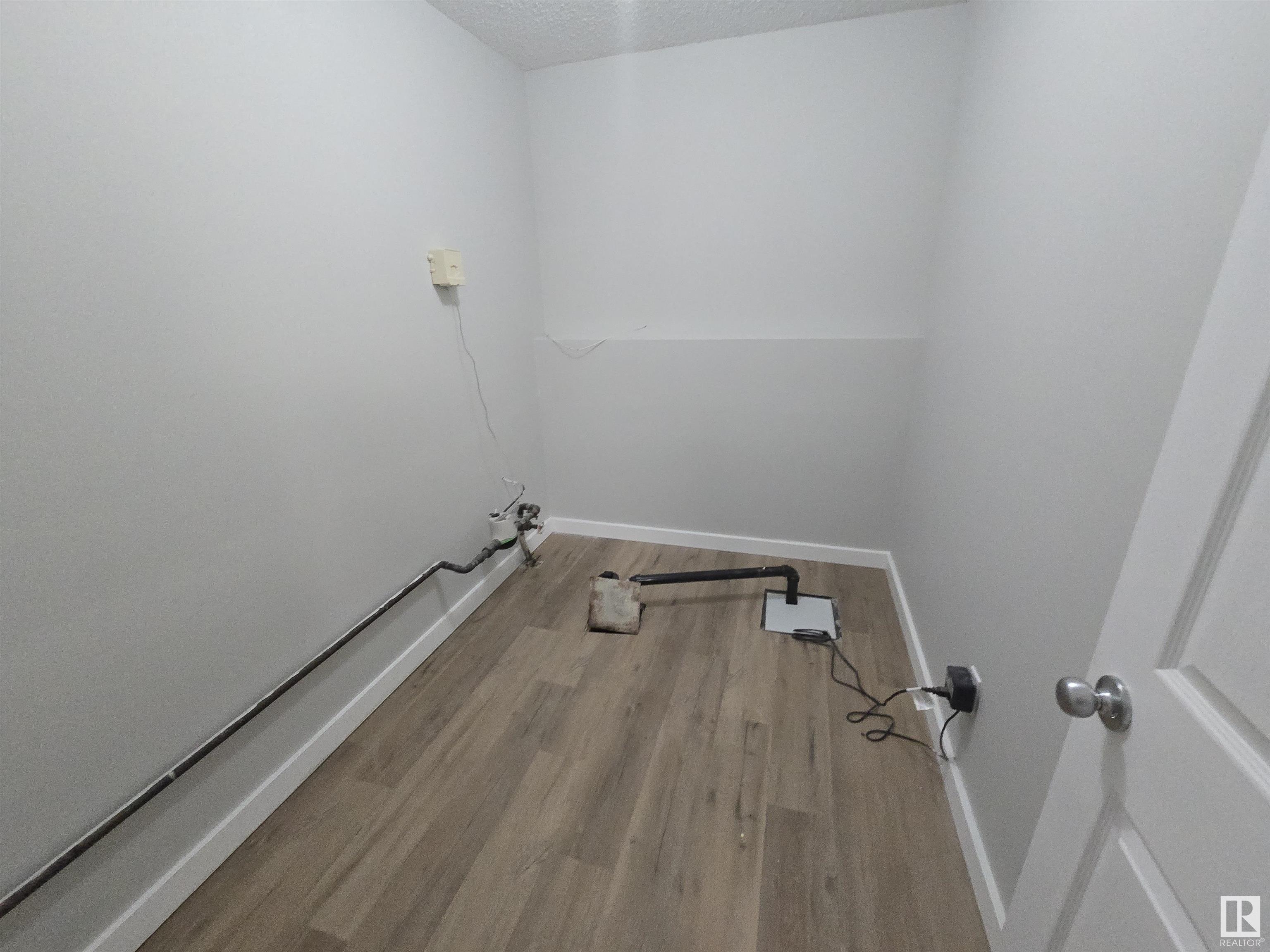      4521 50 AV , Cold Lake,  ,T9M 1Y8 ;  Listing Number: MLS E4414369