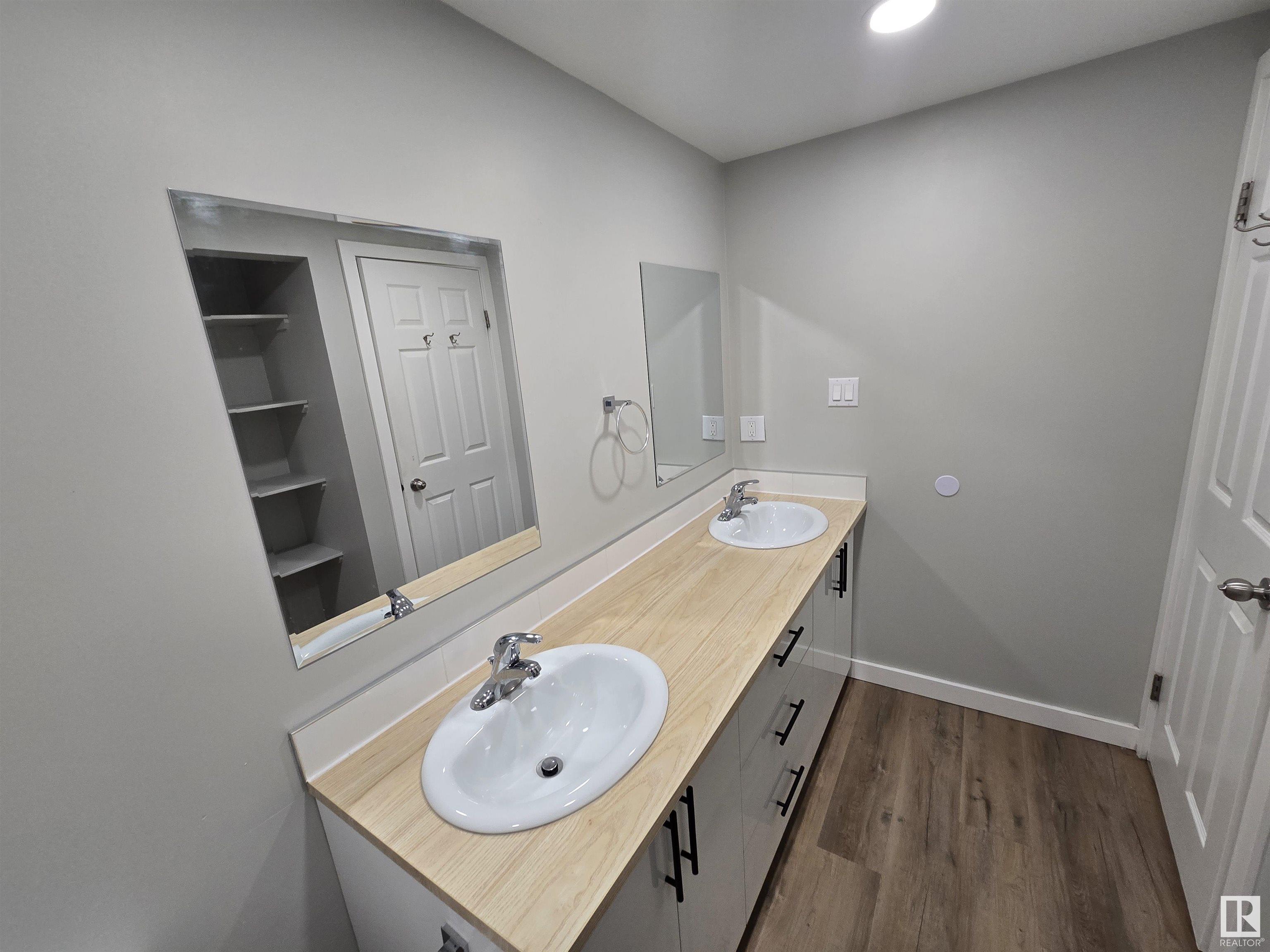      4521 50 AV , Cold Lake,  ,T9M 1Y8 ;  Listing Number: MLS E4414369