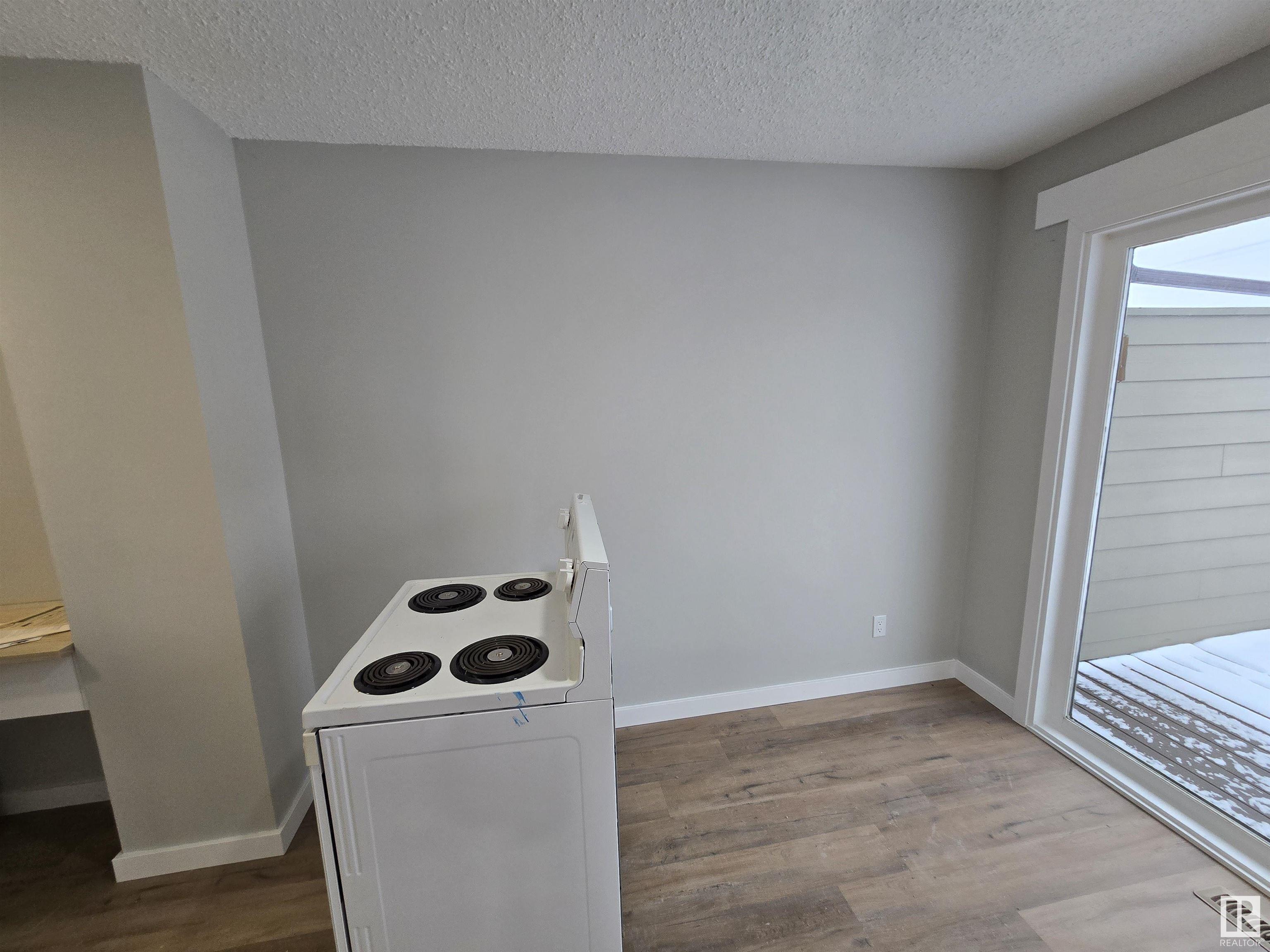      4521 50 AV , Cold Lake,  ,T9M 1Y8 ;  Listing Number: MLS E4414369