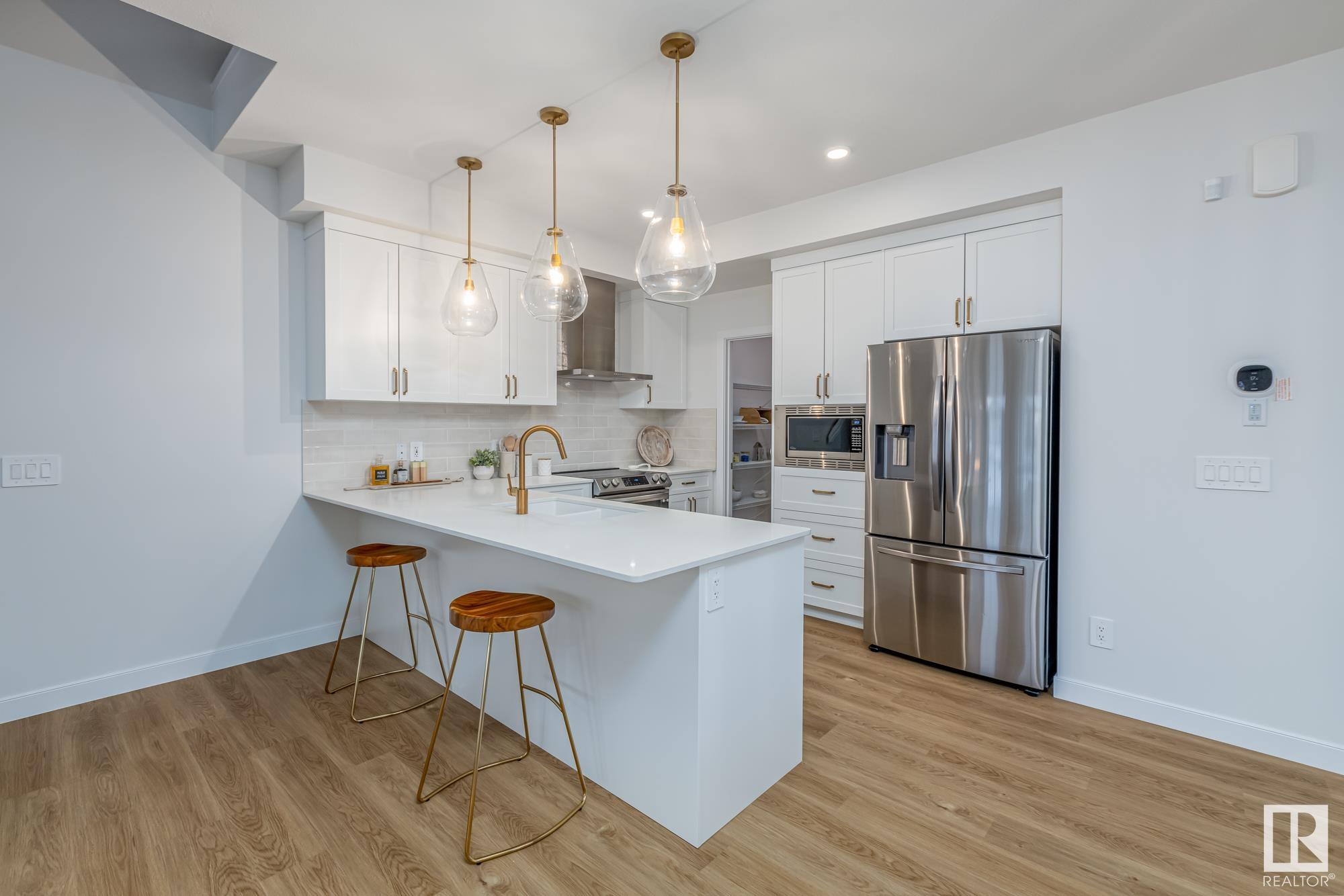      3103 169 ST SW , Edmonton,  ,T6W 5A4 ;  Listing Number: MLS E4414387