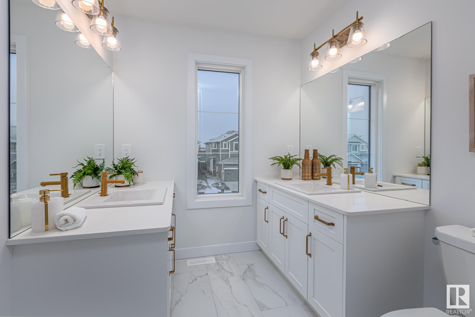      3103 169 ST SW , Edmonton,  ,T6W 5A4 ;  Listing Number: MLS E4414387