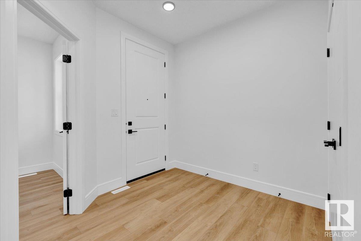      1109 GYRFALCON CR NW , Edmonton,  ,T5S 0S5 ;  Listing Number: MLS E4414416