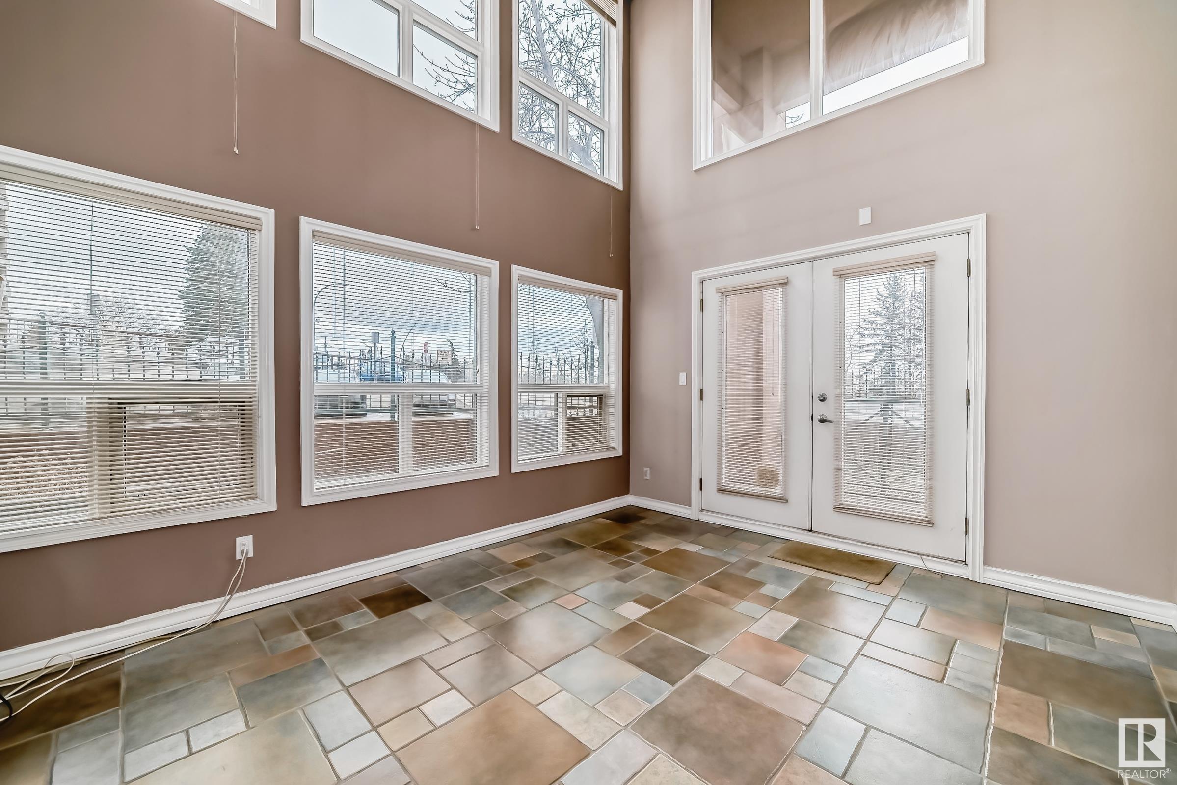      #101 10855 SASKATCHEWAN DR NW , Edmonton,  ,T6E 6T6 ;  Listing Number: MLS E4414423