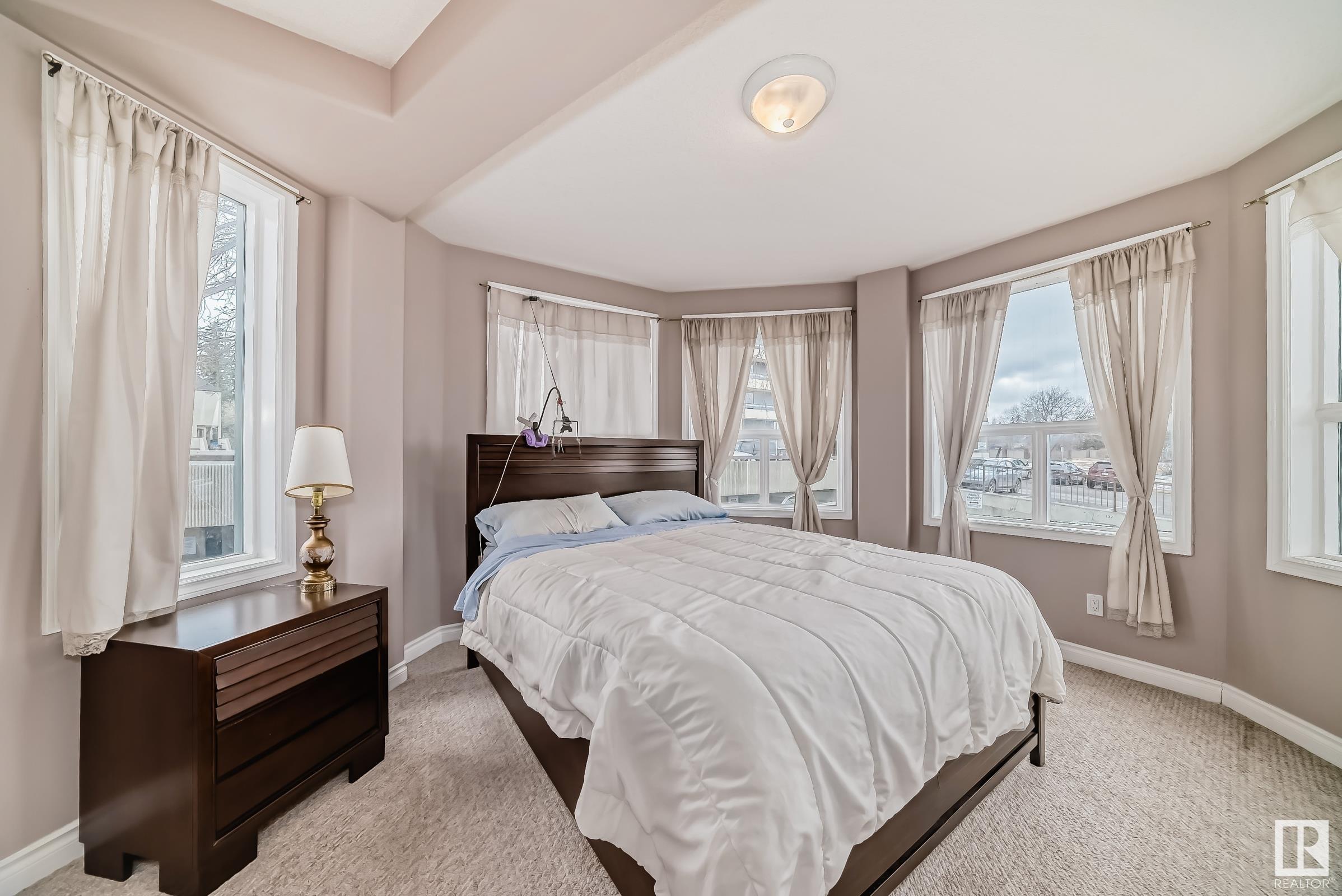     #101 10855 SASKATCHEWAN DR NW , Edmonton,  ,T6E 6T6 ;  Listing Number: MLS E4414423