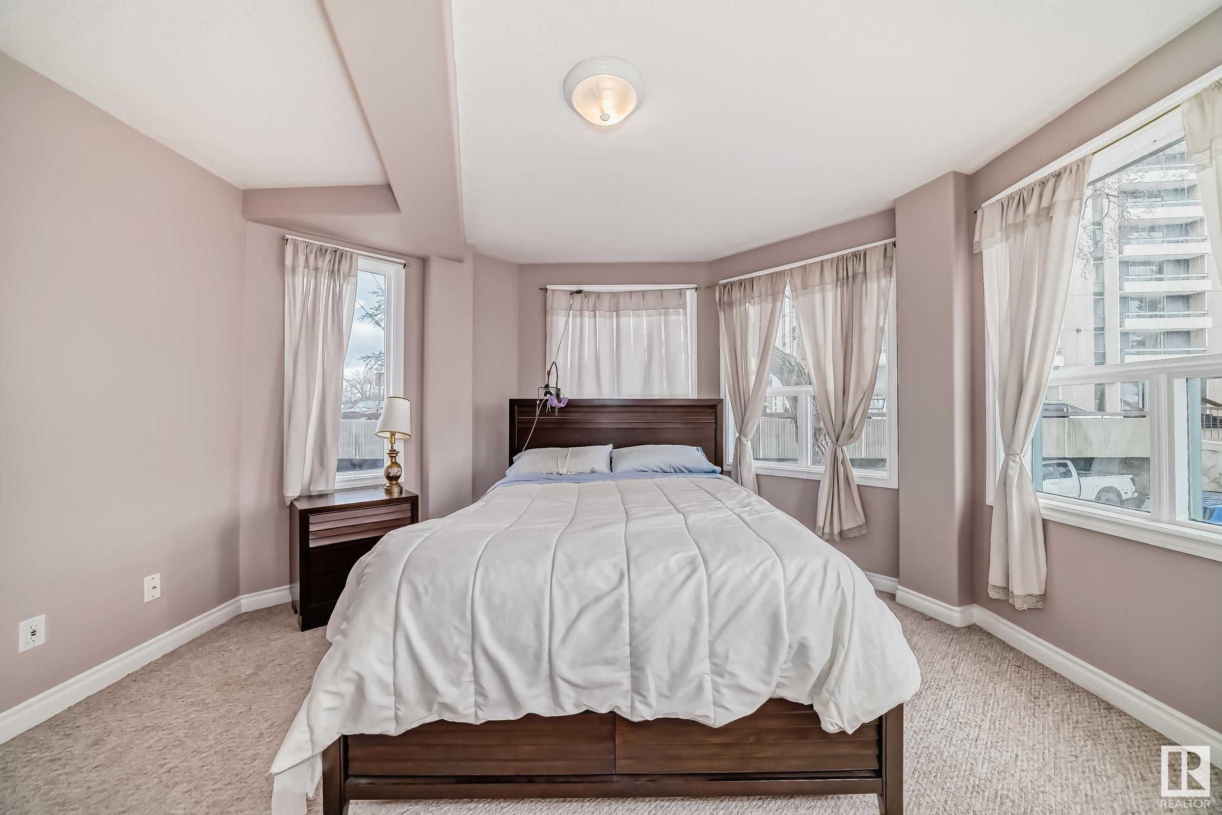      #101 10855 SASKATCHEWAN DR NW , Edmonton,  ,T6E 6T6 ;  Listing Number: MLS E4414423