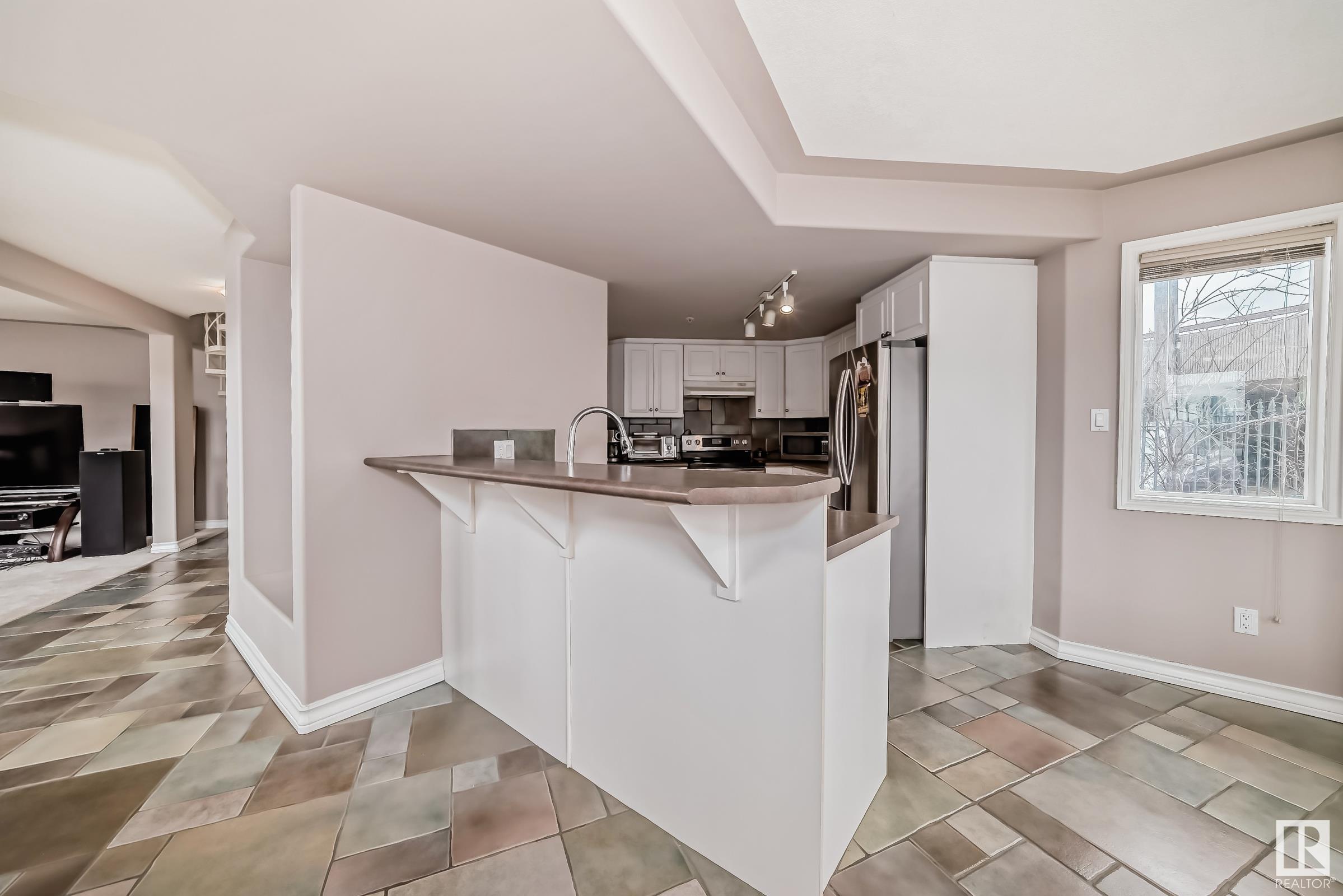      #101 10855 SASKATCHEWAN DR NW , Edmonton,  ,T6E 6T6 ;  Listing Number: MLS E4414423