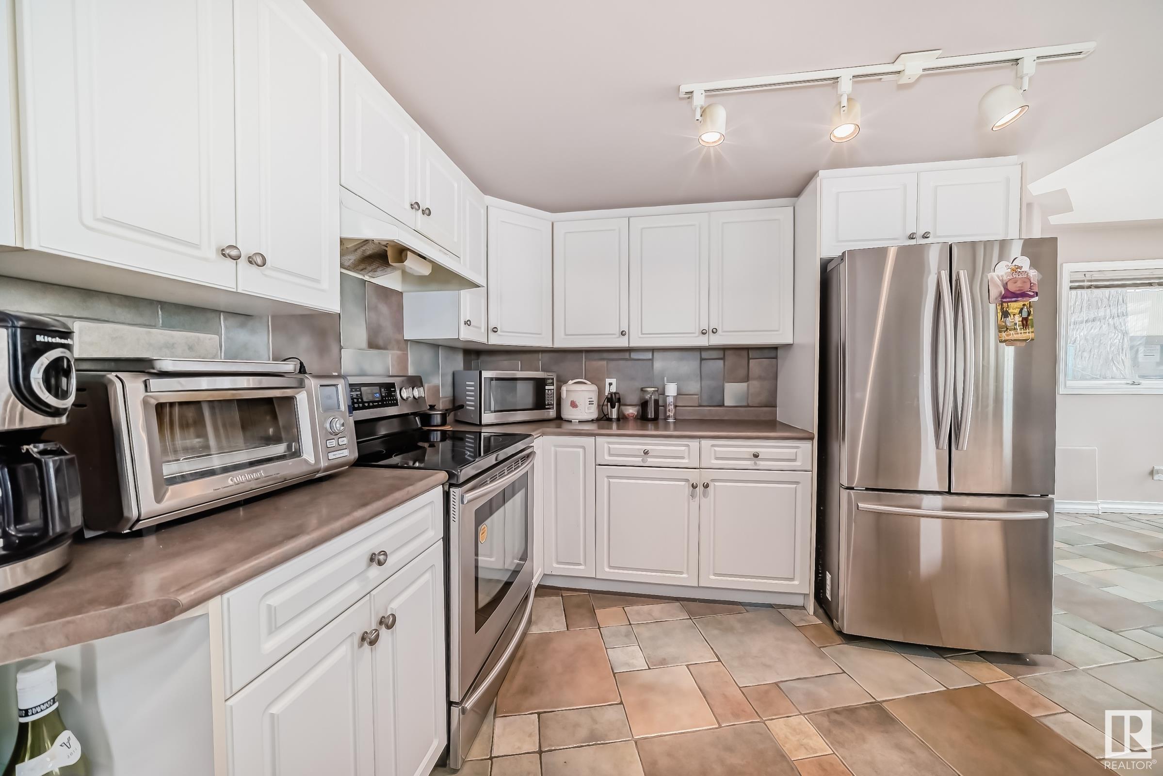      #101 10855 SASKATCHEWAN DR NW , Edmonton,  ,T6E 6T6 ;  Listing Number: MLS E4414423
