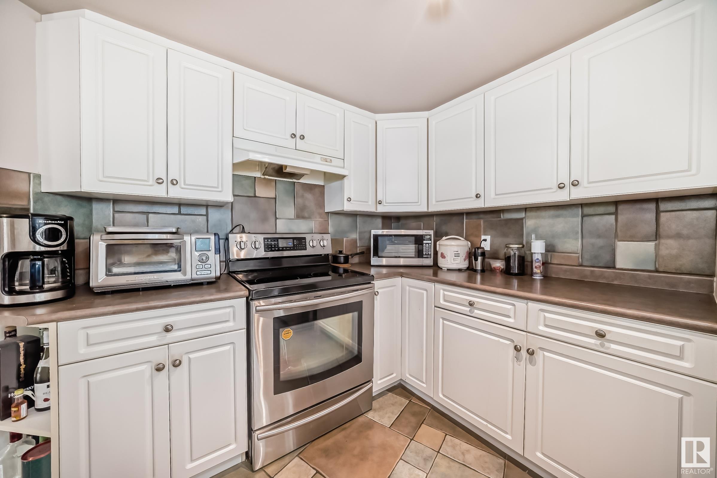      #101 10855 SASKATCHEWAN DR NW , Edmonton,  ,T6E 6T6 ;  Listing Number: MLS E4414423
