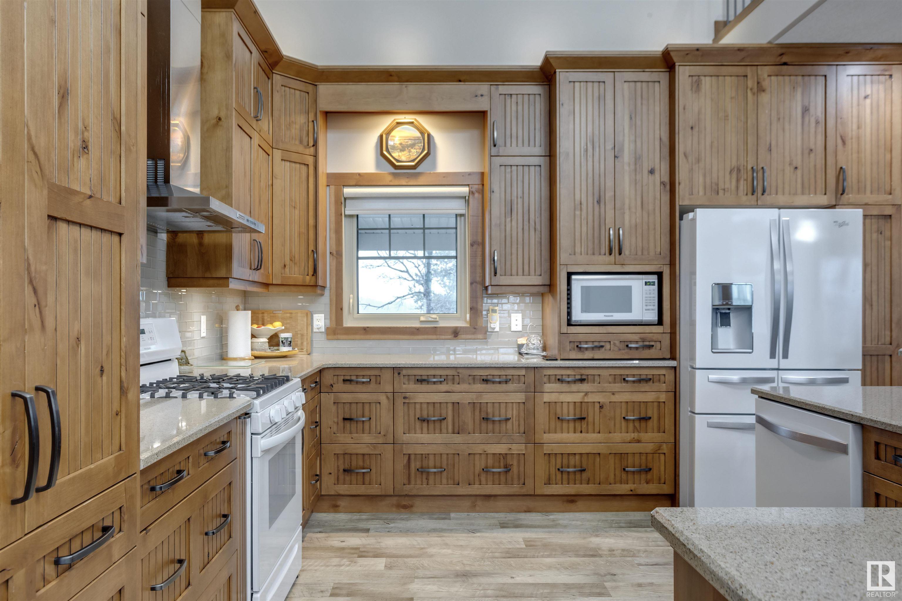      7126 Township Road 514 , Rural Parkland County,  ,T0E 0S0 ;  Listing Number: MLS E4414445