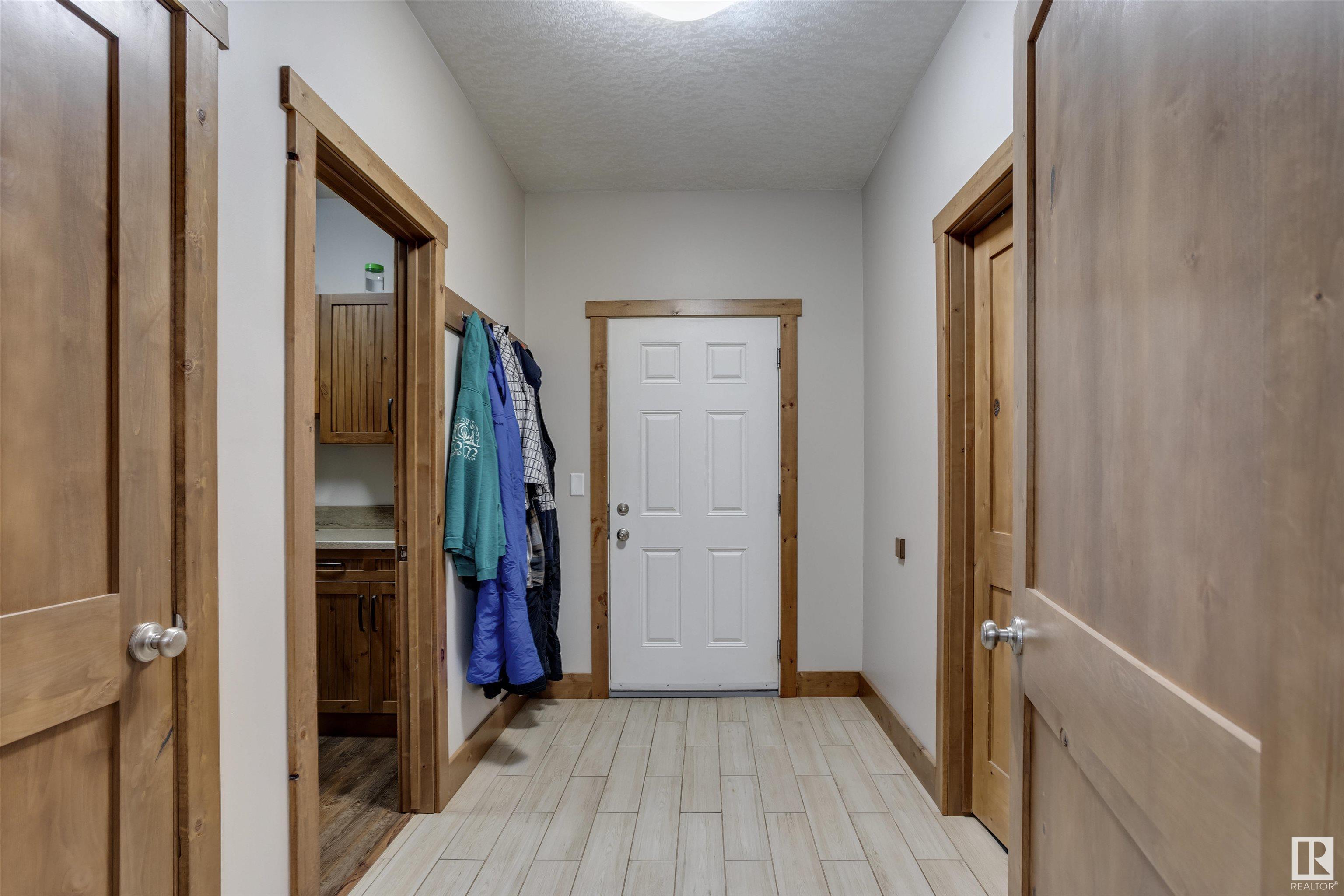      7126 Township Road 514 , Rural Parkland County,  ,T0E 0S0 ;  Listing Number: MLS E4414445