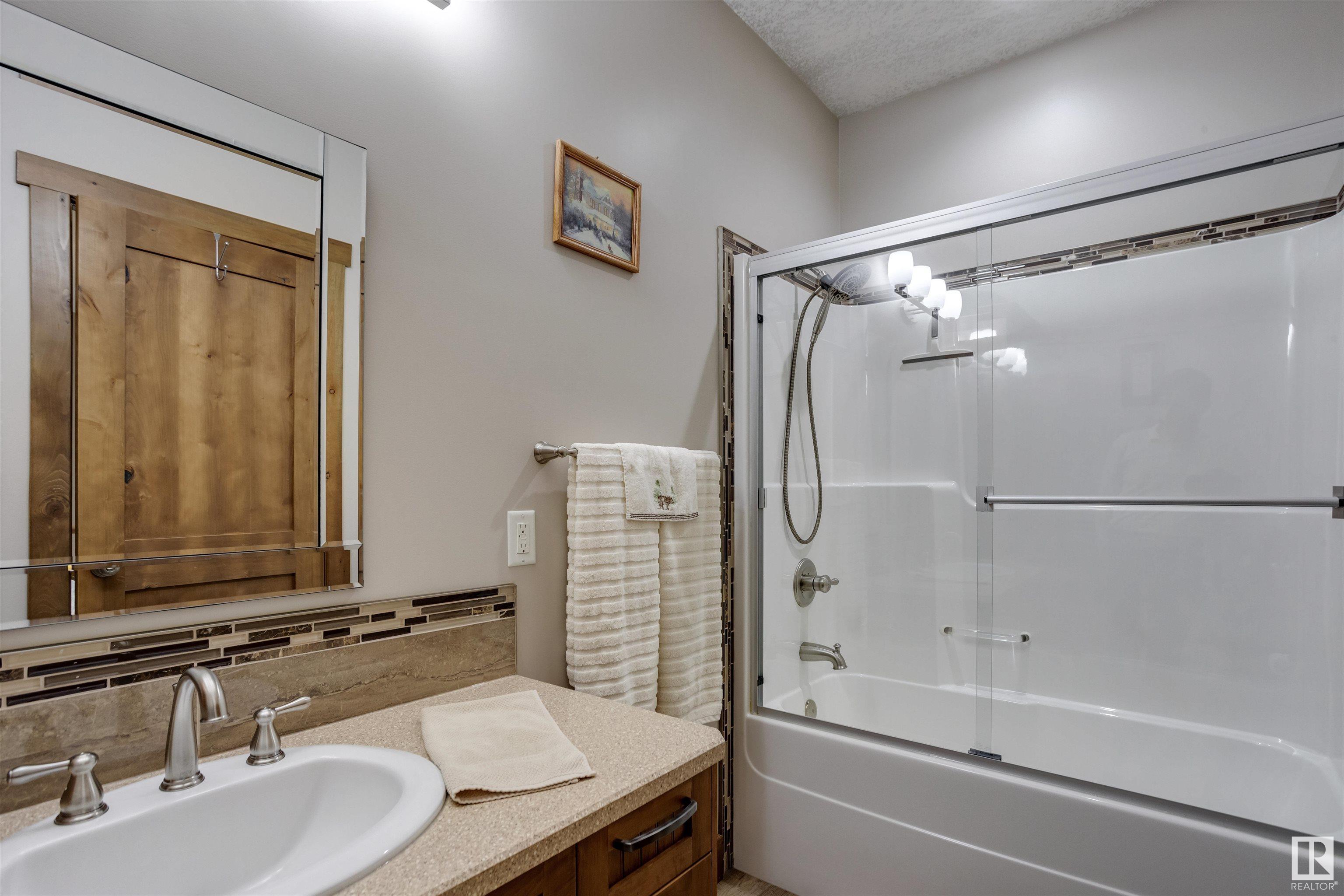      7126 Township Road 514 , Rural Parkland County,  ,T0E 0S0 ;  Listing Number: MLS E4414445