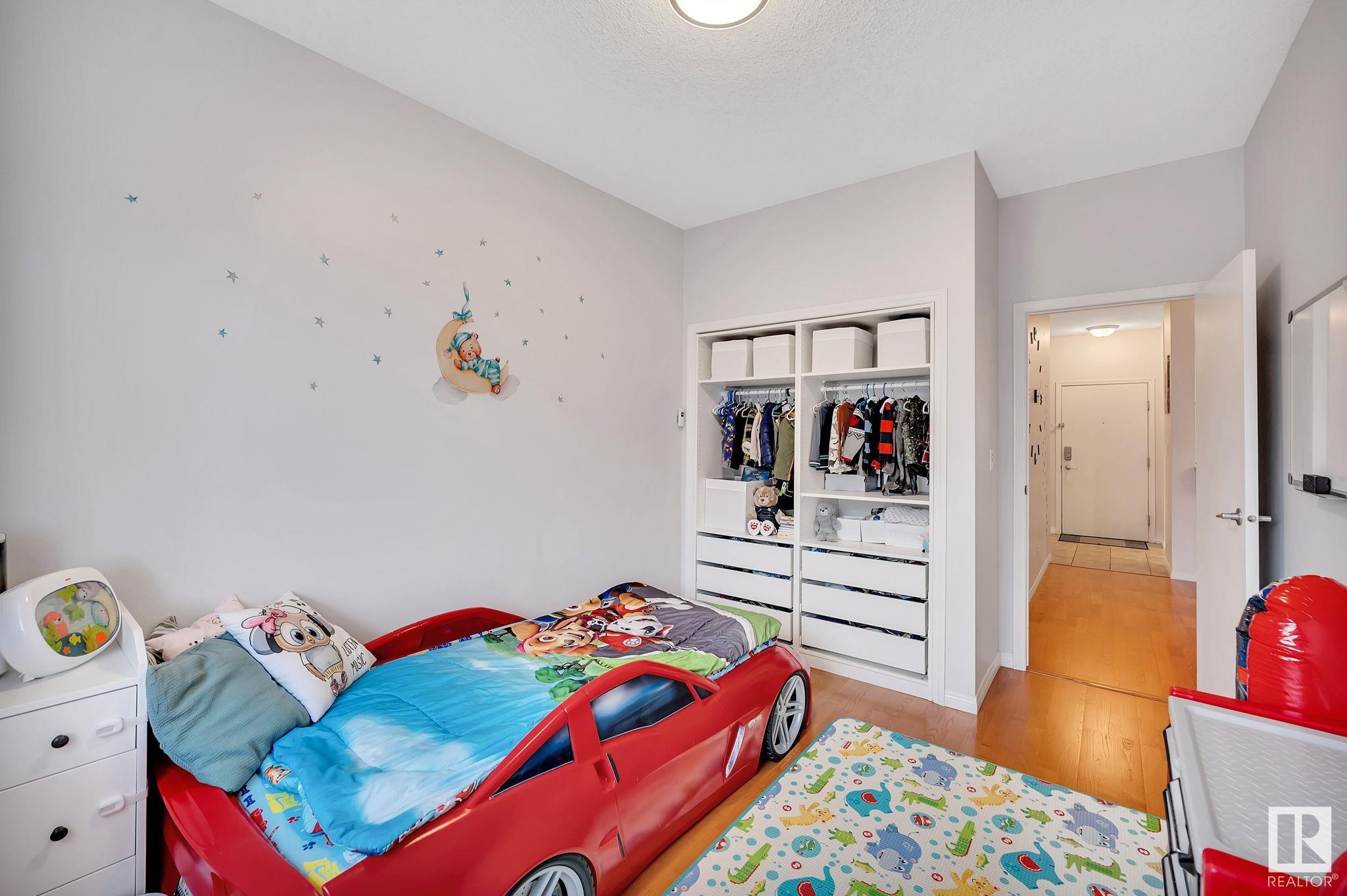      #304 4304 139 AV NW , Edmonton,  ,T5Y 0H6 ;  Listing Number: MLS E4414465