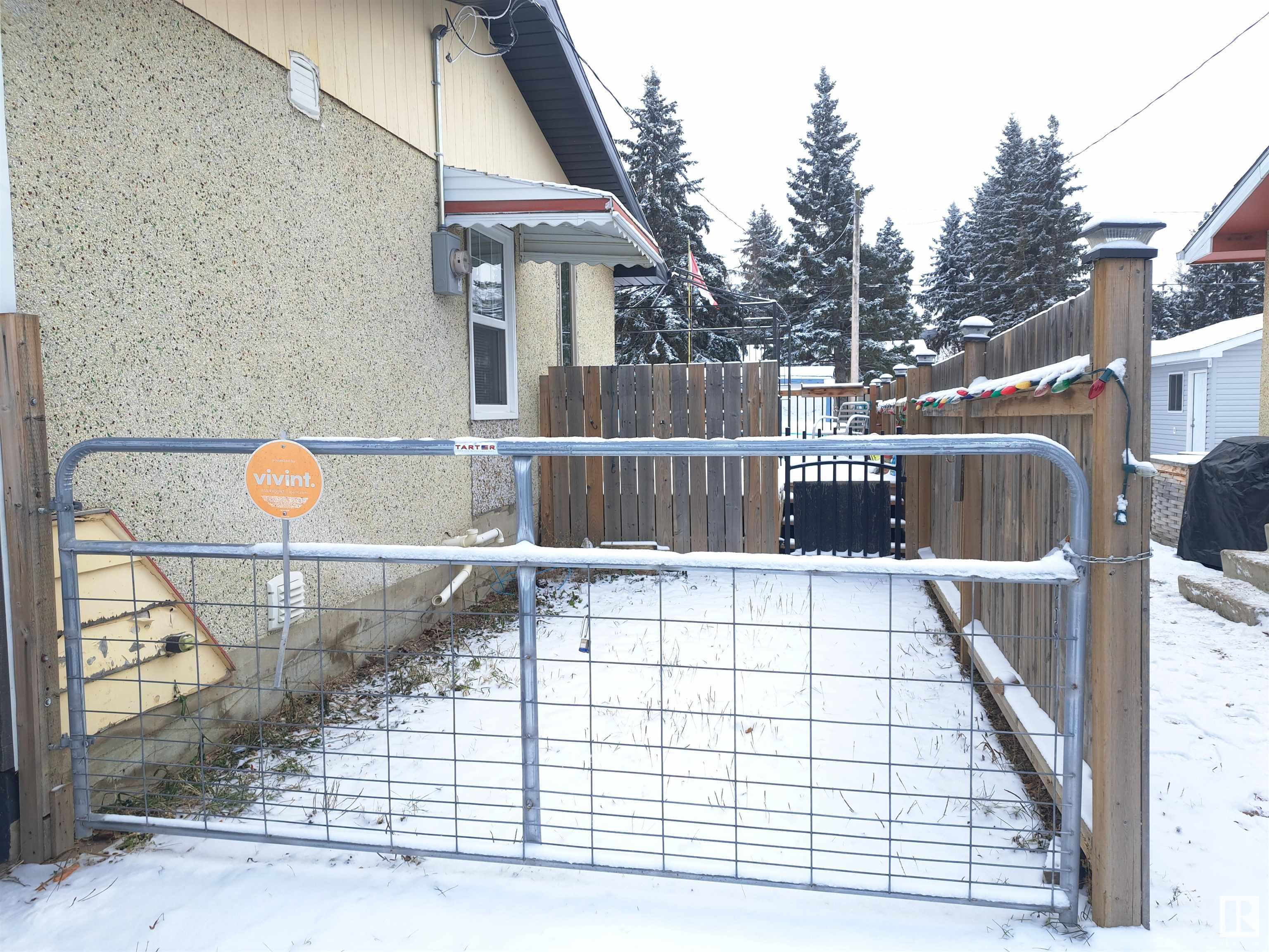      5027 53 AV , Warburg,  ,T0C 2T0 ;  Listing Number: MLS E4414466