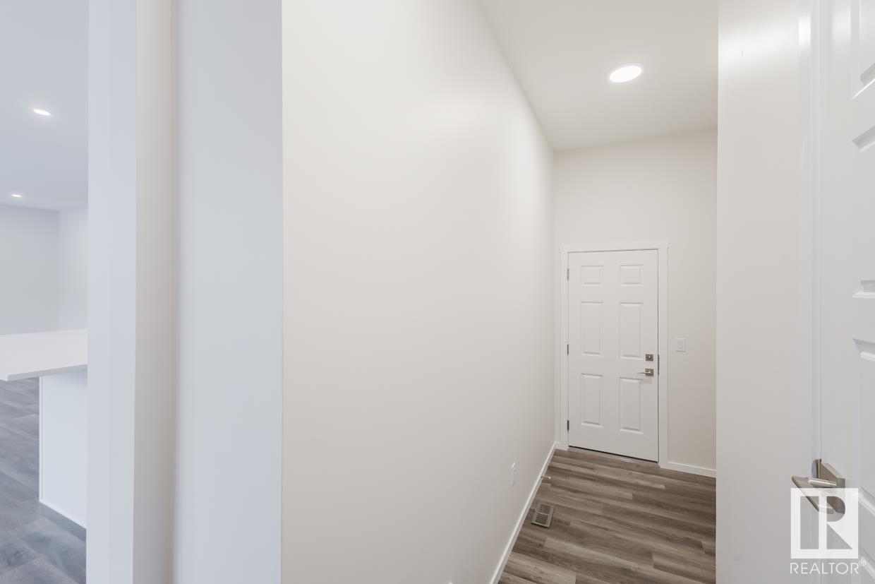      2027 208 ST NW , Edmonton,  ,T6M 2P5 ;  Listing Number: MLS E4414520