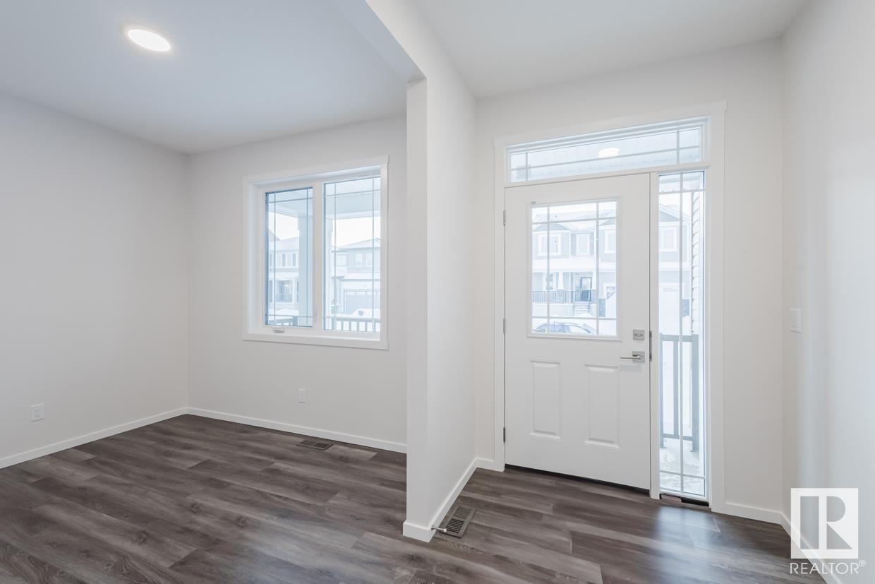      2027 208 ST NW , Edmonton,  ,T6M 2P5 ;  Listing Number: MLS E4414520