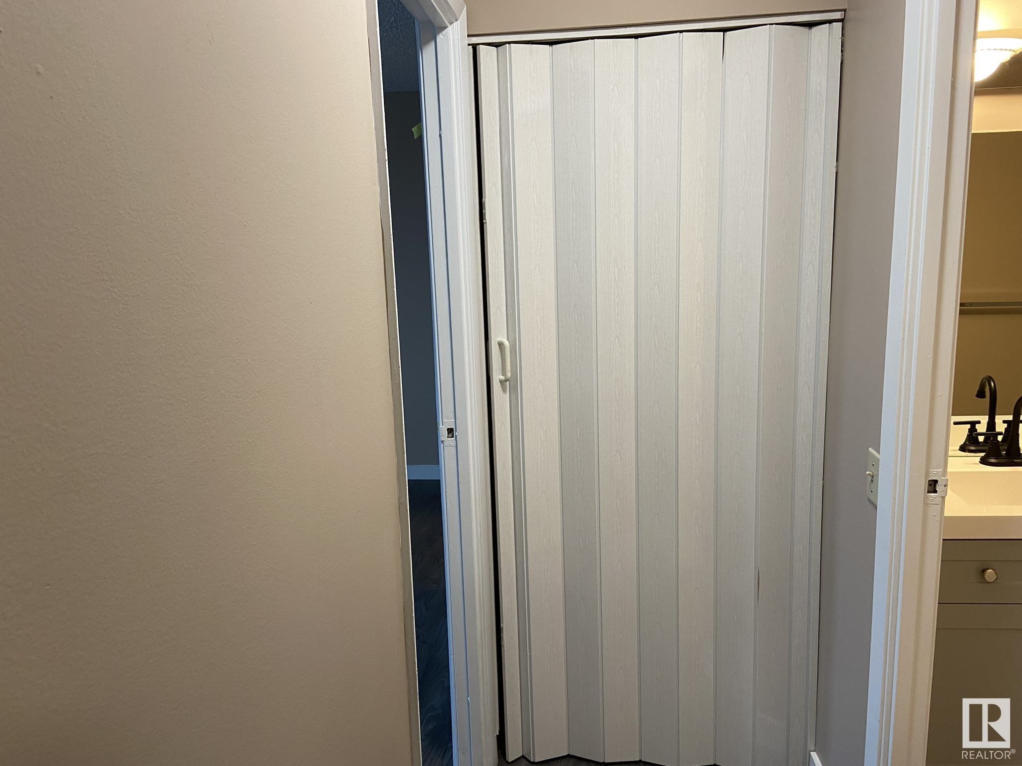      #1110 10145 109 ST NW , Edmonton,  ,T5J 3H5 ;  Listing Number: MLS E4414538