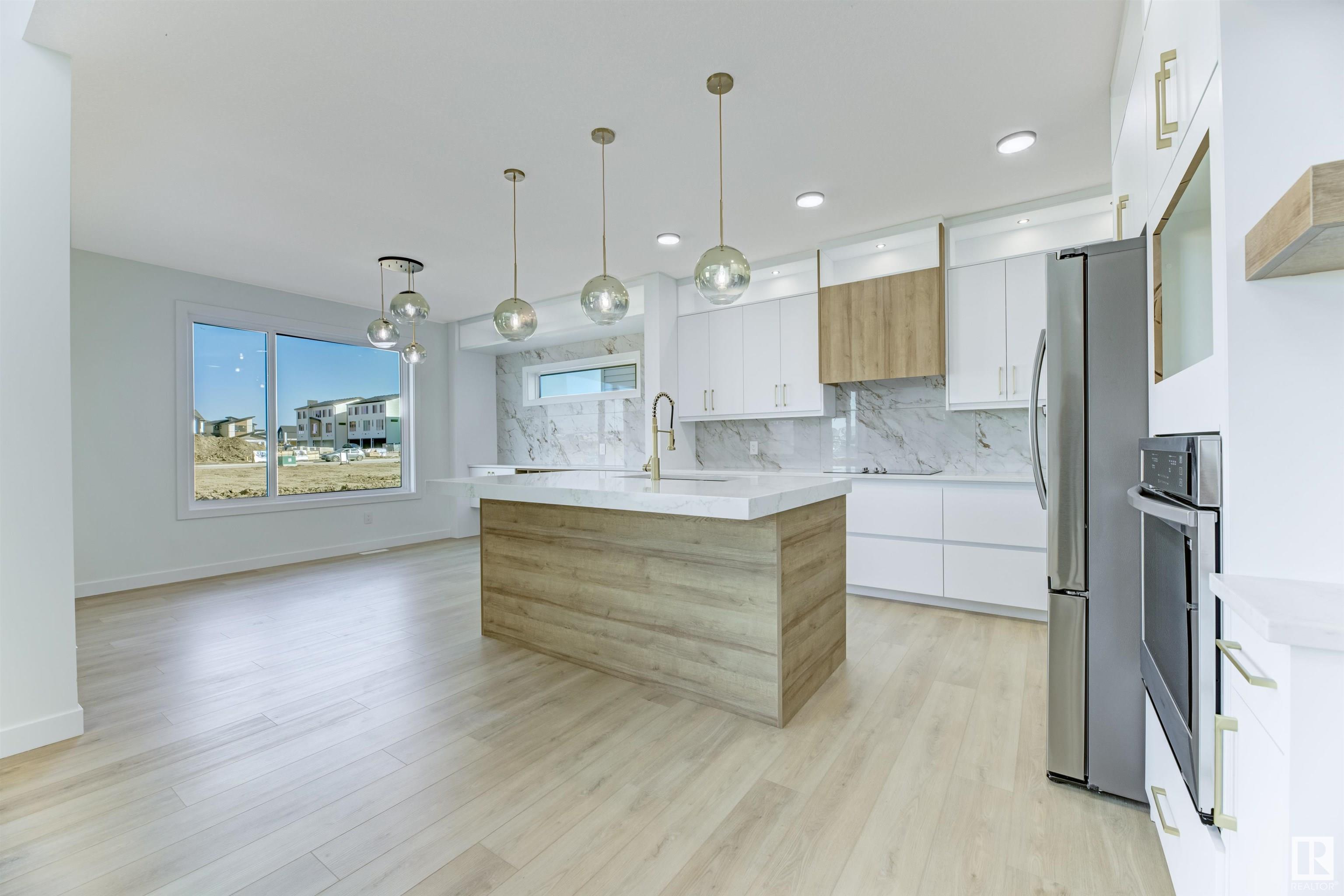      7098 KIVIAQ CR SW , Edmonton,  ,T6W 5N7 ;  Listing Number: MLS E4414553
