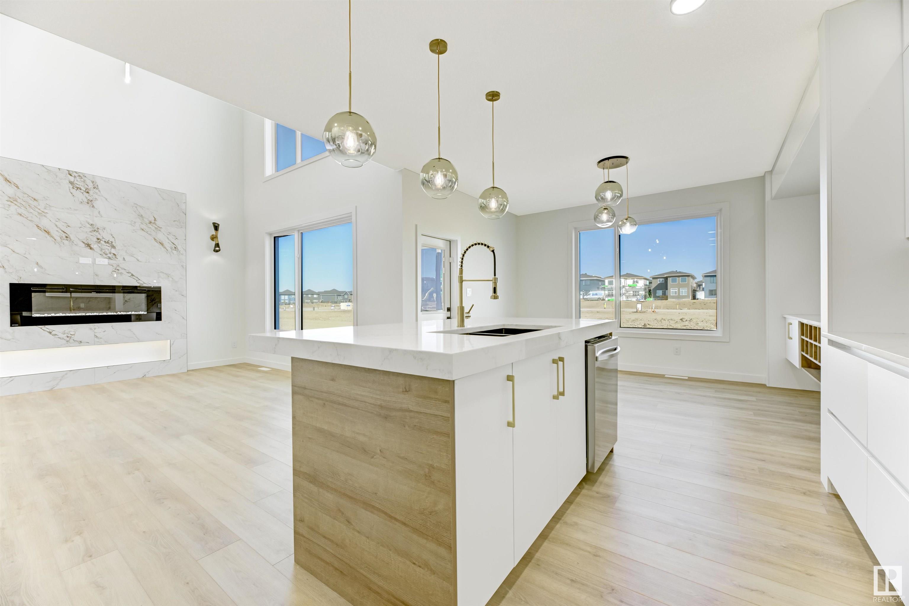      7098 KIVIAQ CR SW , Edmonton,  ,T6W 5N7 ;  Listing Number: MLS E4414553