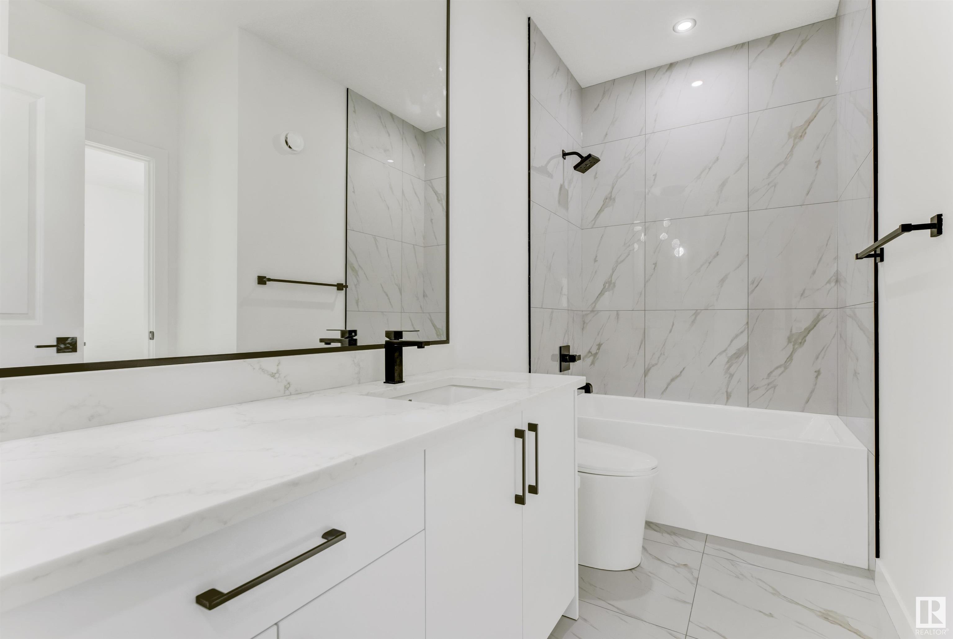      7098 KIVIAQ CR SW , Edmonton,  ,T6W 5N7 ;  Listing Number: MLS E4414553