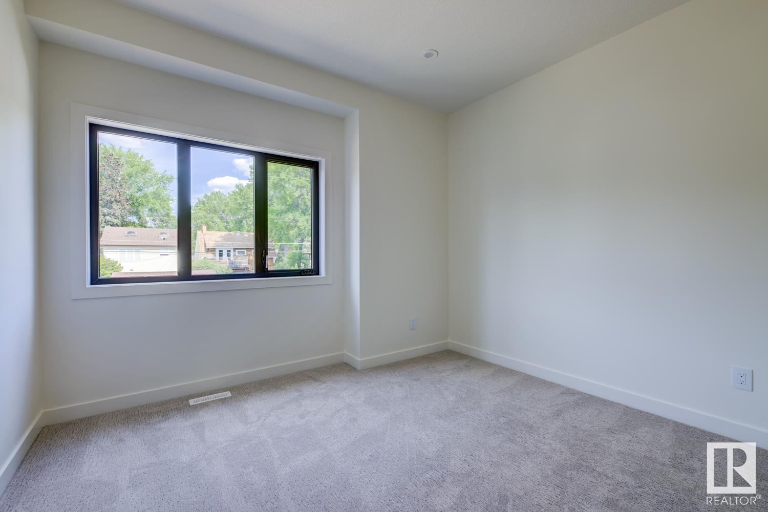     11133 66 ST NW , Edmonton,  ,T5B 1H1 ;  Listing Number: MLS E4414575