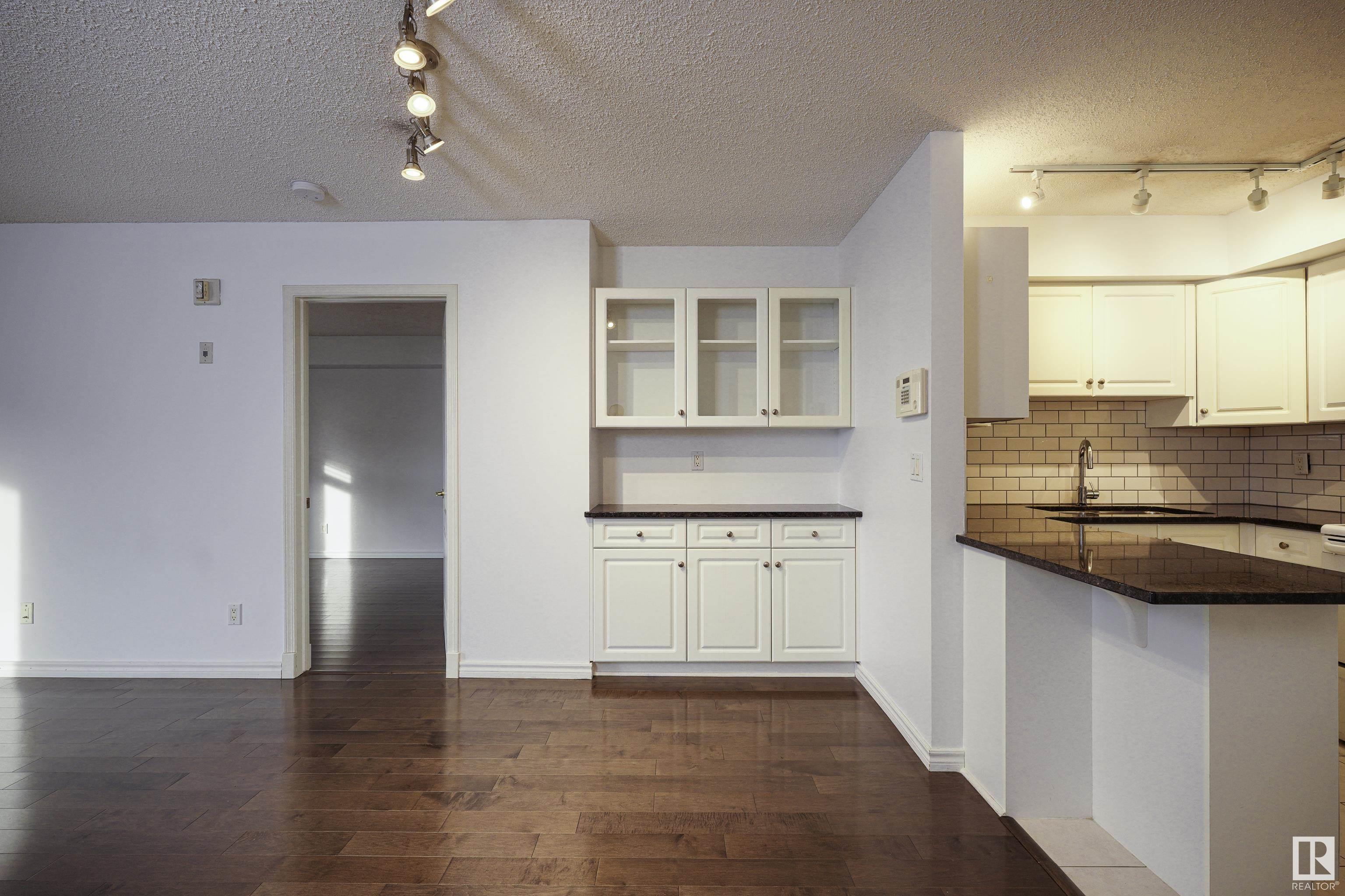      #804 9741 110 ST NW , Edmonton,  ,T5K 2V8 ;  Listing Number: MLS E4414589
