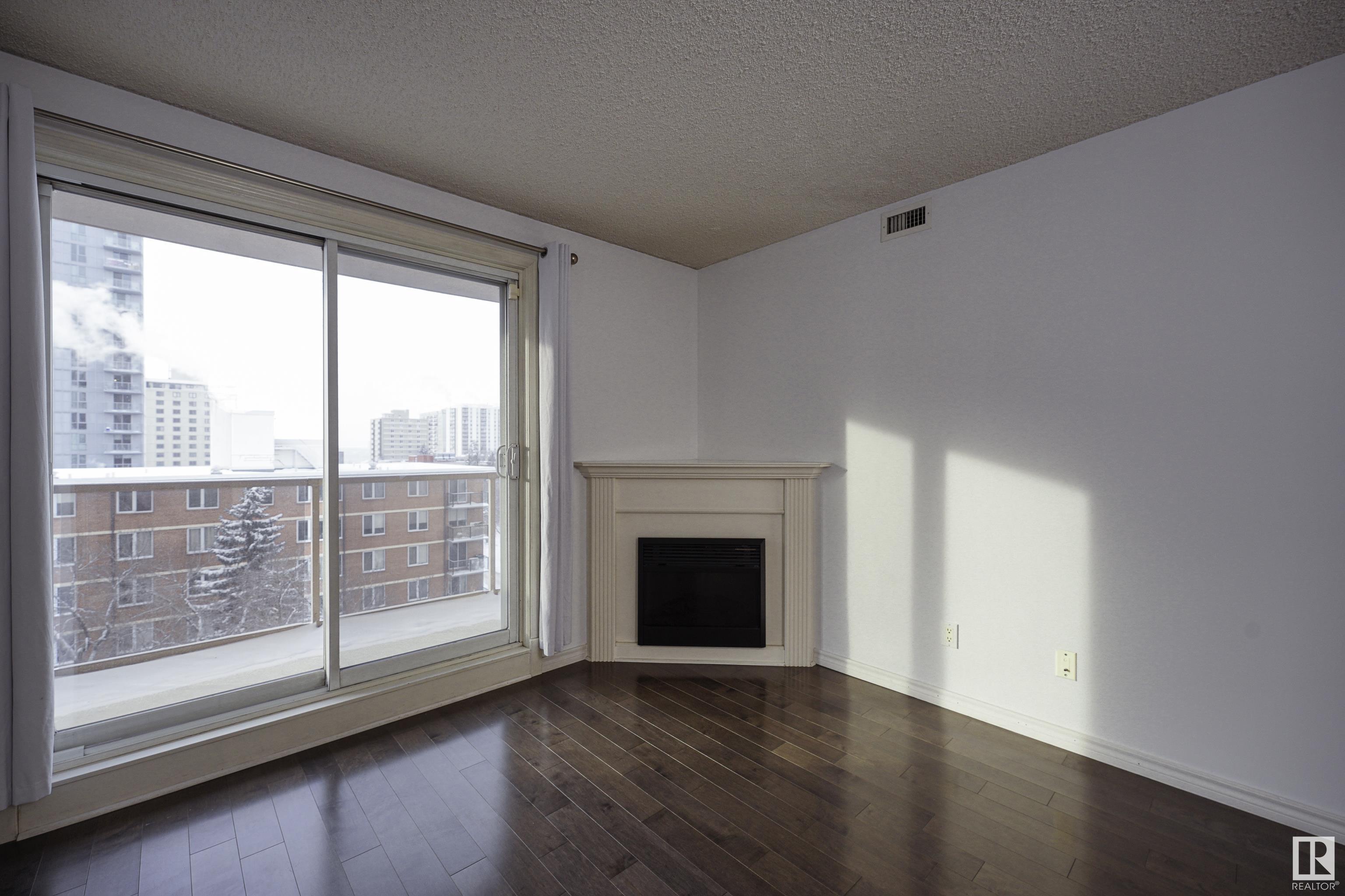      #804 9741 110 ST NW , Edmonton,  ,T5K 2V8 ;  Listing Number: MLS E4414589