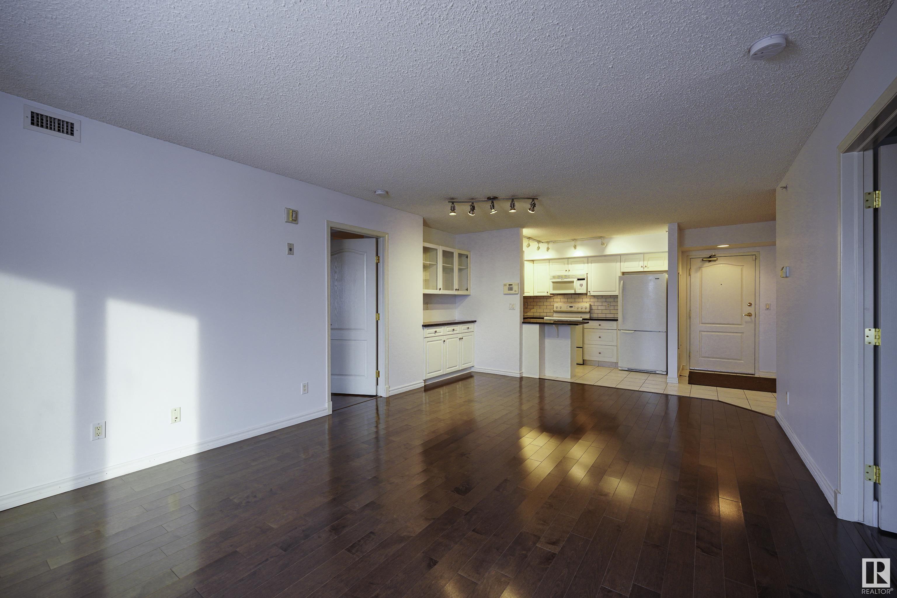      #804 9741 110 ST NW , Edmonton,  ,T5K 2V8 ;  Listing Number: MLS E4414589