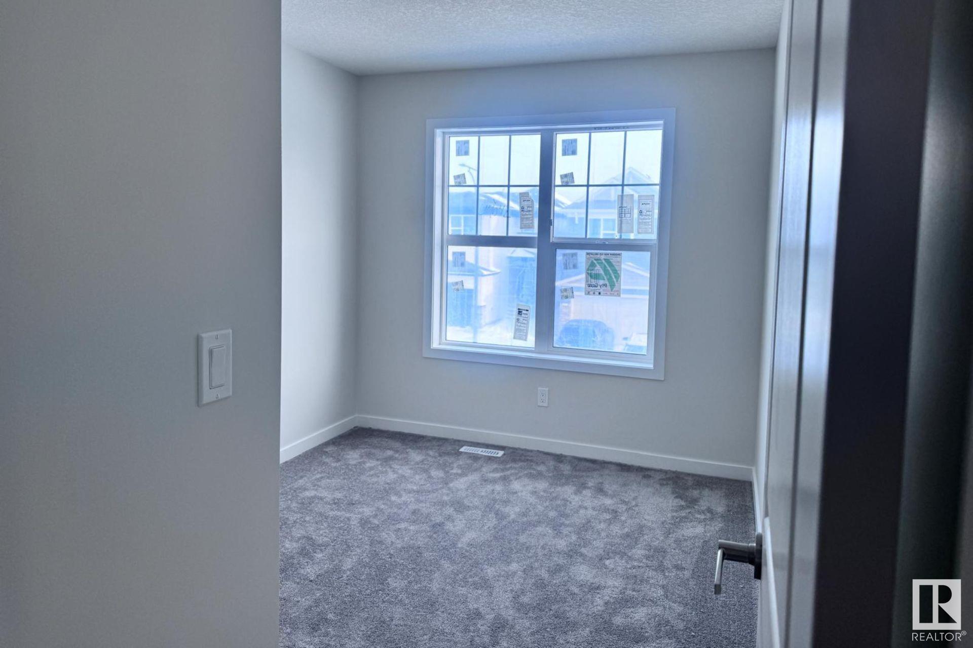      3516 ERLANGER LINK LI NW , Edmonton,  ,T6M 0N9 ;  Listing Number: MLS E4414590