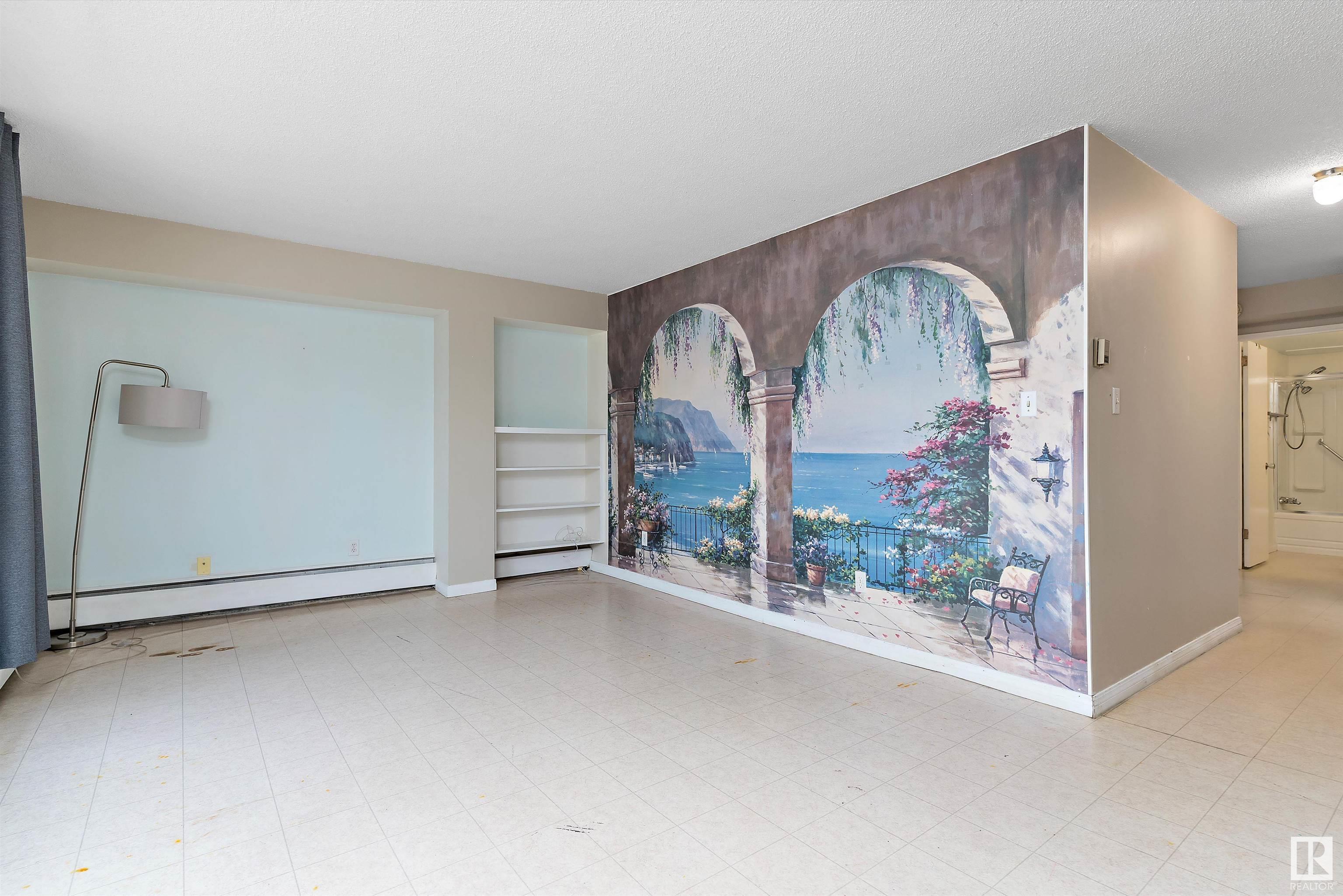      #202 8310 JASPER AV NW , Edmonton,  ,T5H 3S3 ;  Listing Number: MLS E4414598