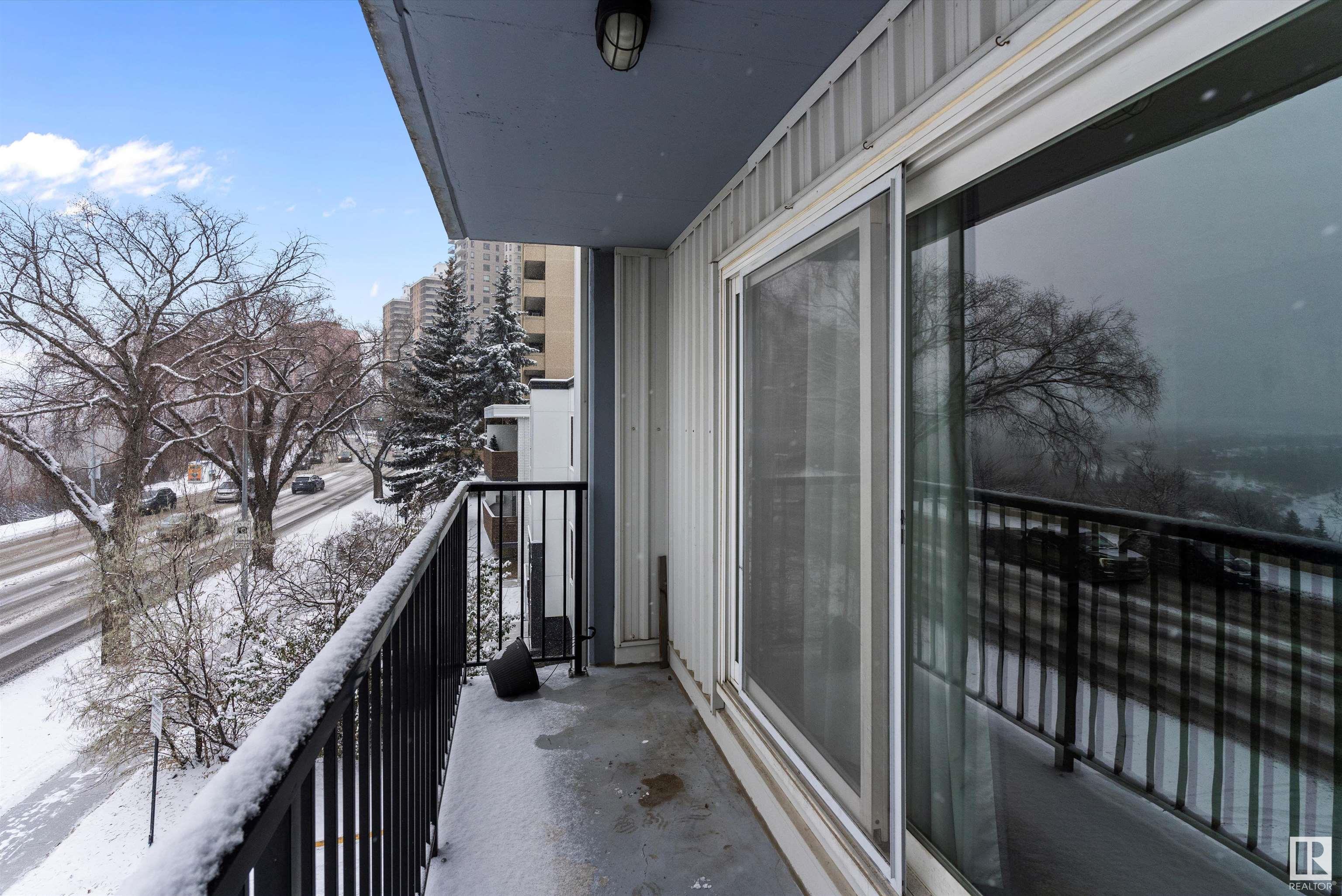      #202 8310 JASPER AV NW , Edmonton,  ,T5H 3S3 ;  Listing Number: MLS E4414598