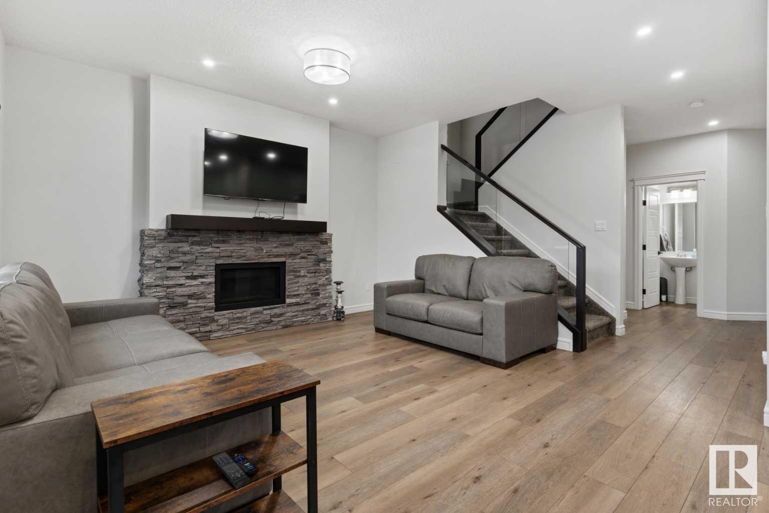      1090 CHRISTIE VS SW , Edmonton,  ,T6W 4W9 ;  Listing Number: MLS E4414600