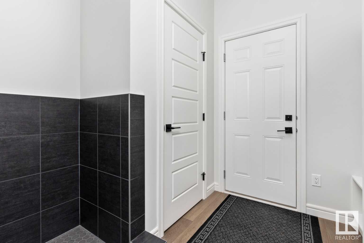      1090 CHRISTIE VS SW , Edmonton,  ,T6W 4W9 ;  Listing Number: MLS E4414600