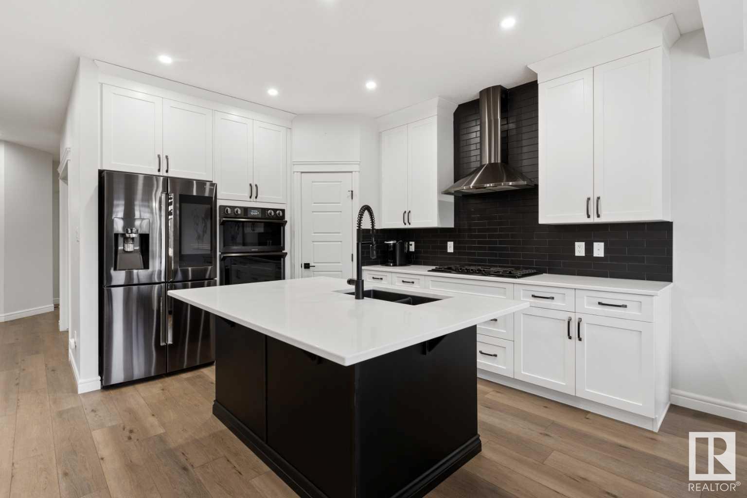      1090 CHRISTIE VS SW , Edmonton,  ,T6W 4W9 ;  Listing Number: MLS E4414600