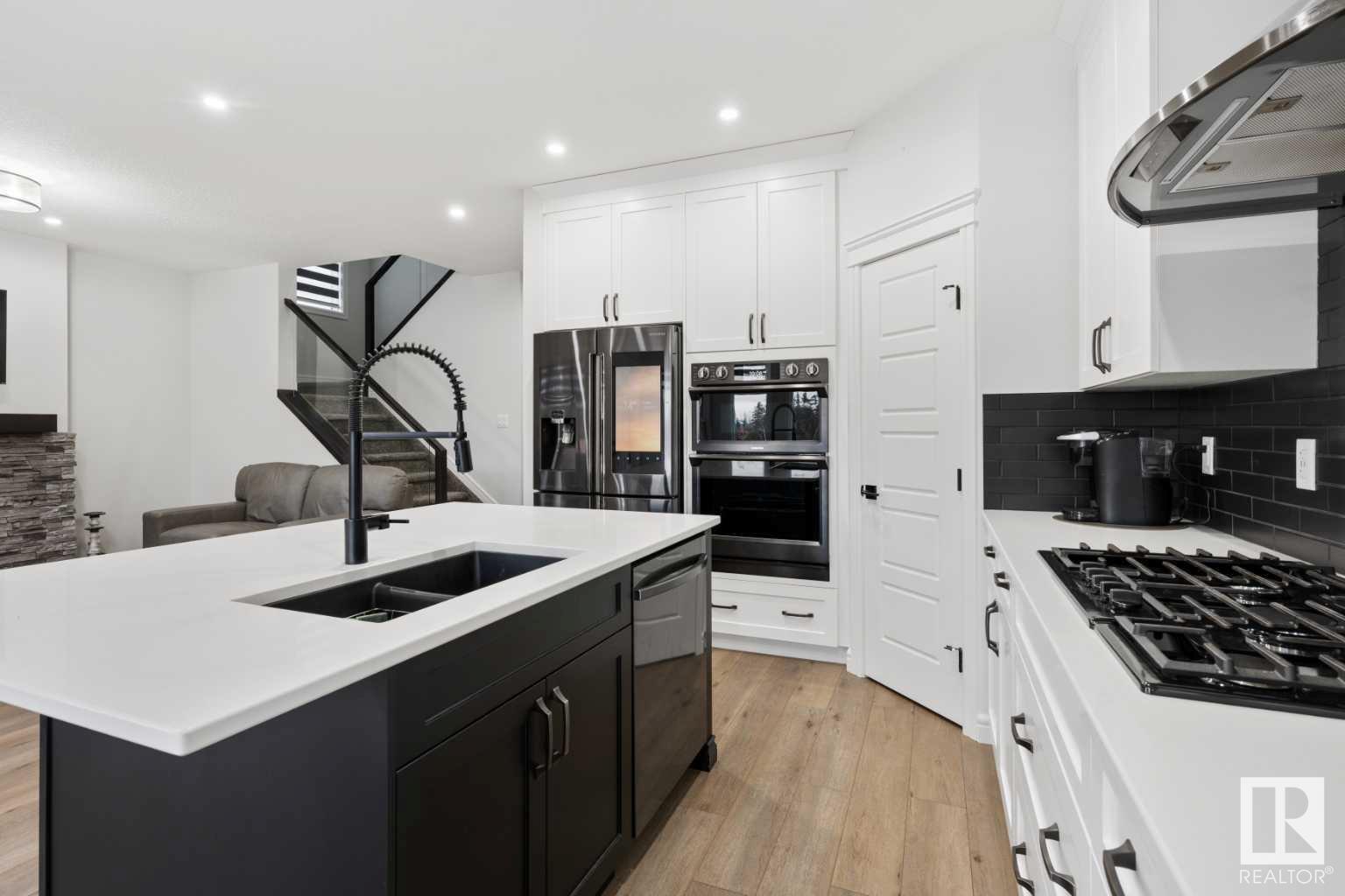      1090 CHRISTIE VS SW , Edmonton,  ,T6W 4W9 ;  Listing Number: MLS E4414600