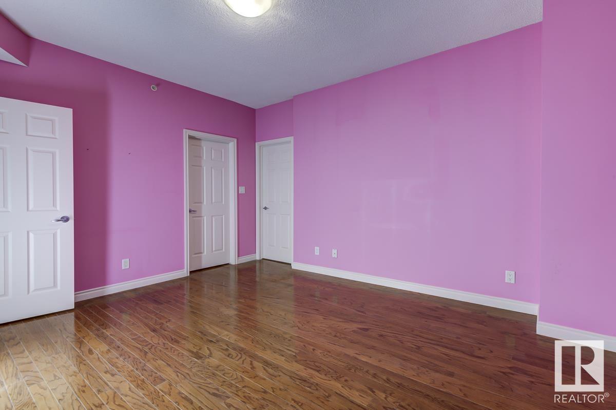      #201 10108 125 ST NW , Edmonton,  ,T5N 4B6 ;  Listing Number: MLS E4414615